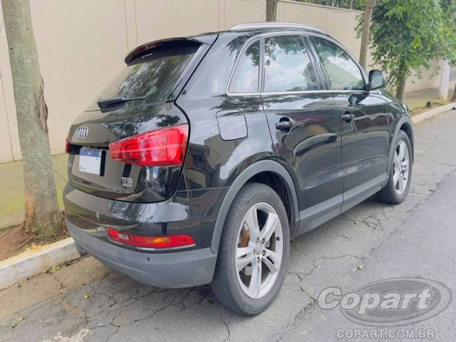 Audi Q3 2016 — foto 4