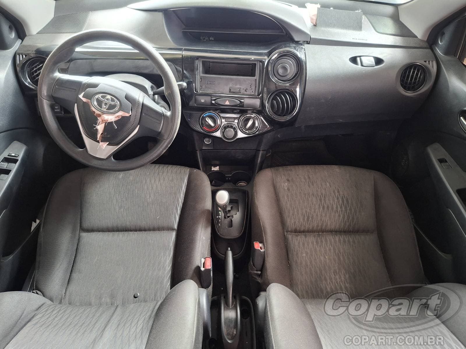 Toyota Etios 2020 — foto 9