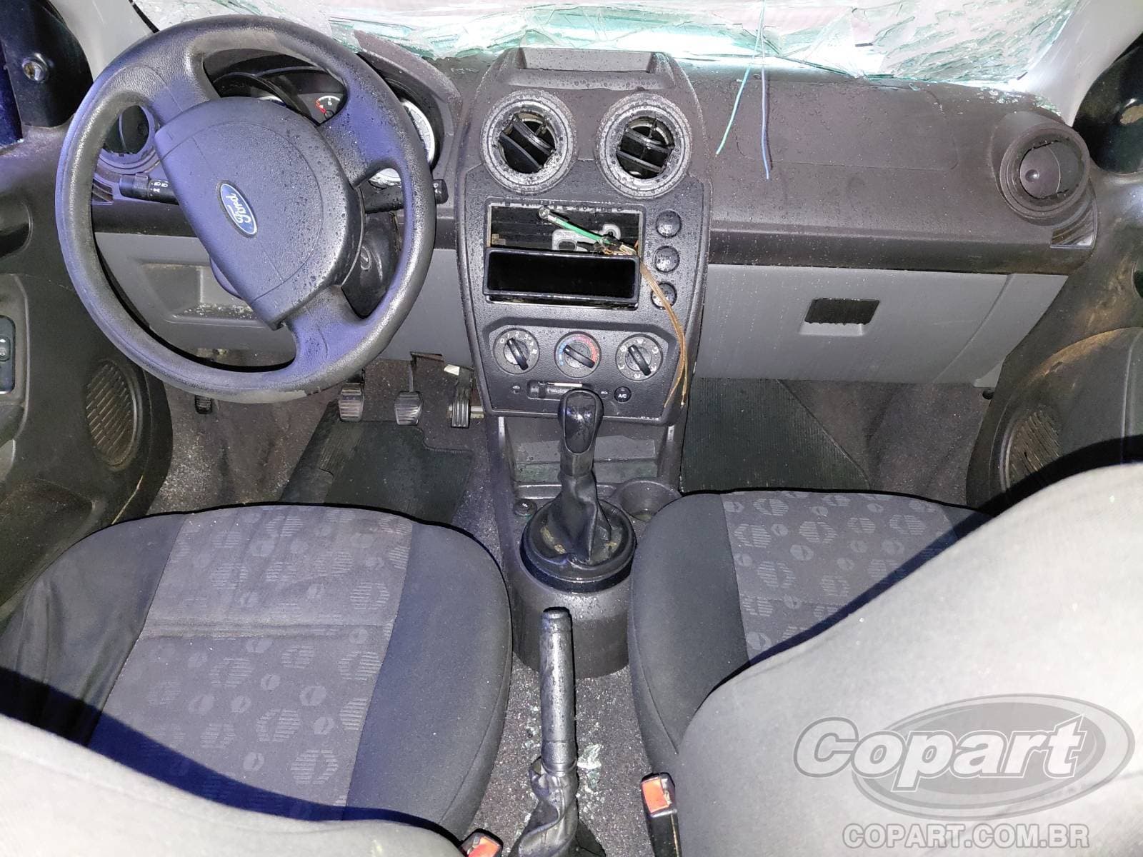 Ford Fiesta 2012 — foto 9