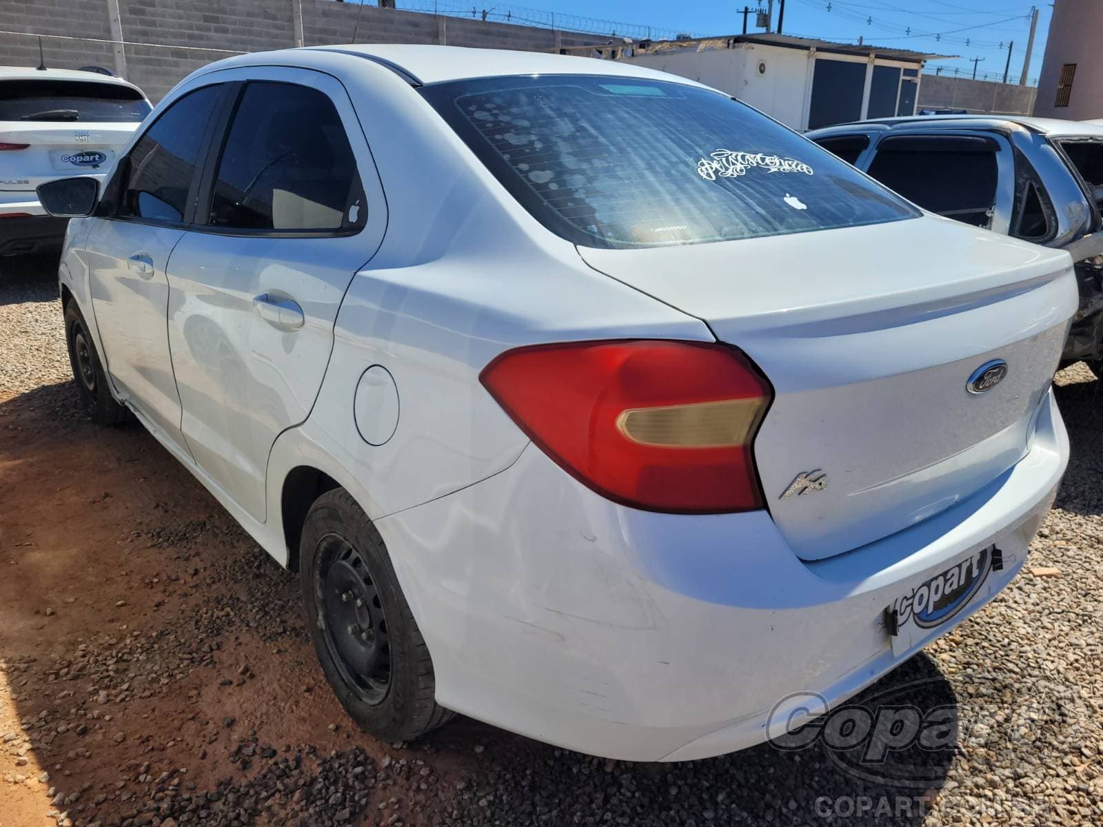 Ford KA Sedan 2018 — foto 3