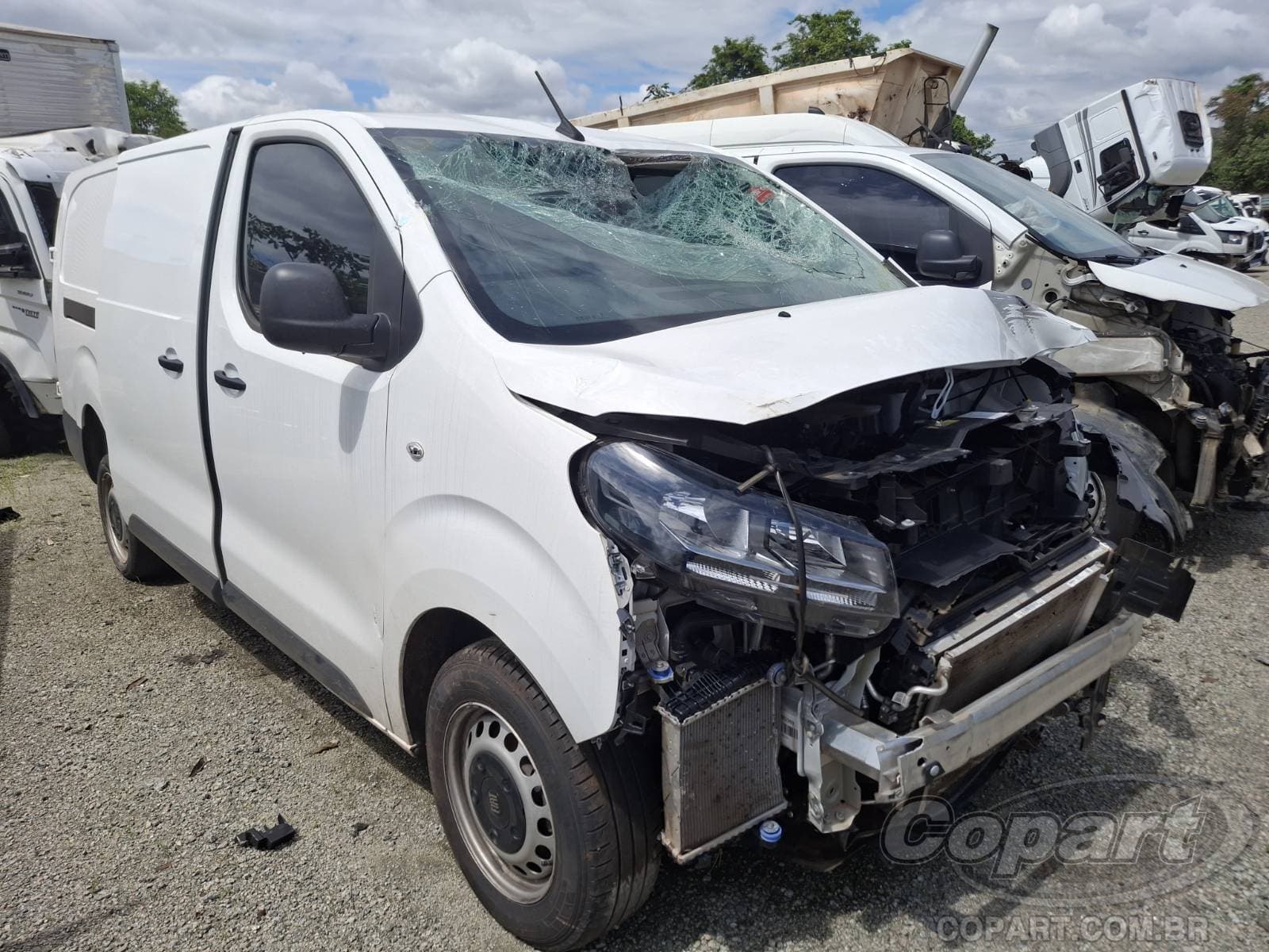 Fiat Scudo 2.2 BLUE HDI TURBO 2026