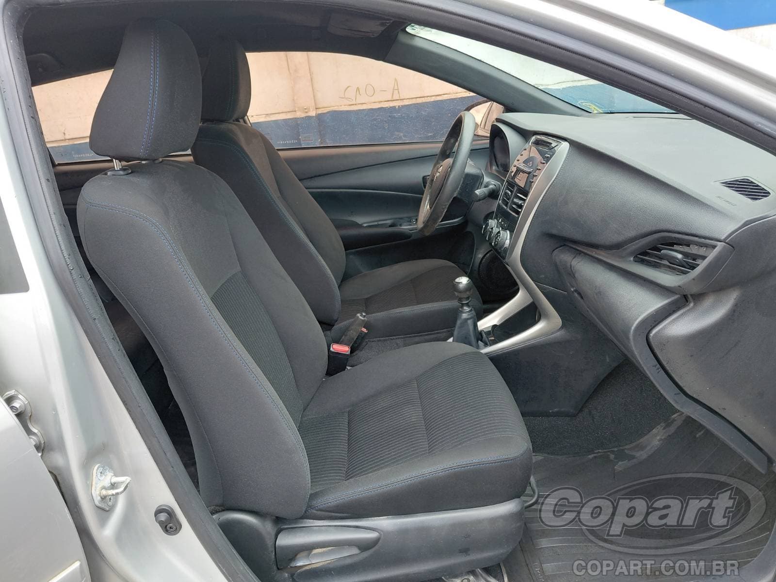 Toyota Yaris 2020 — foto 5