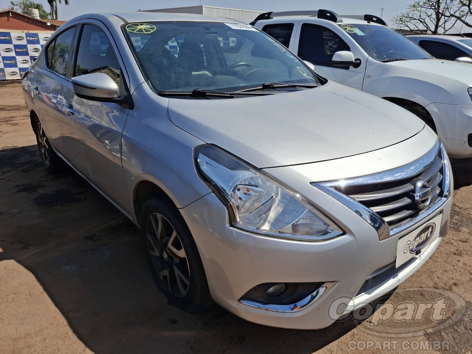 Nissan Versa 1.6 16V 2016