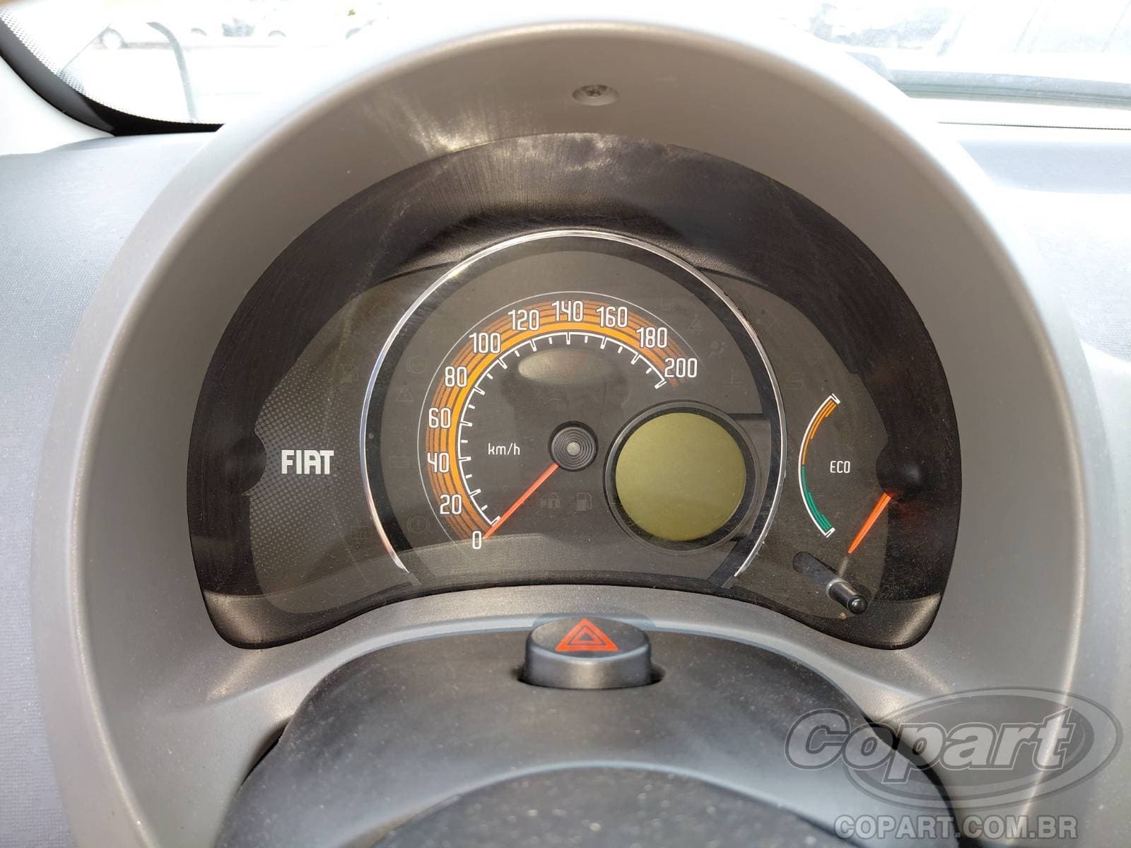Fiat UNO 2016 — foto 8