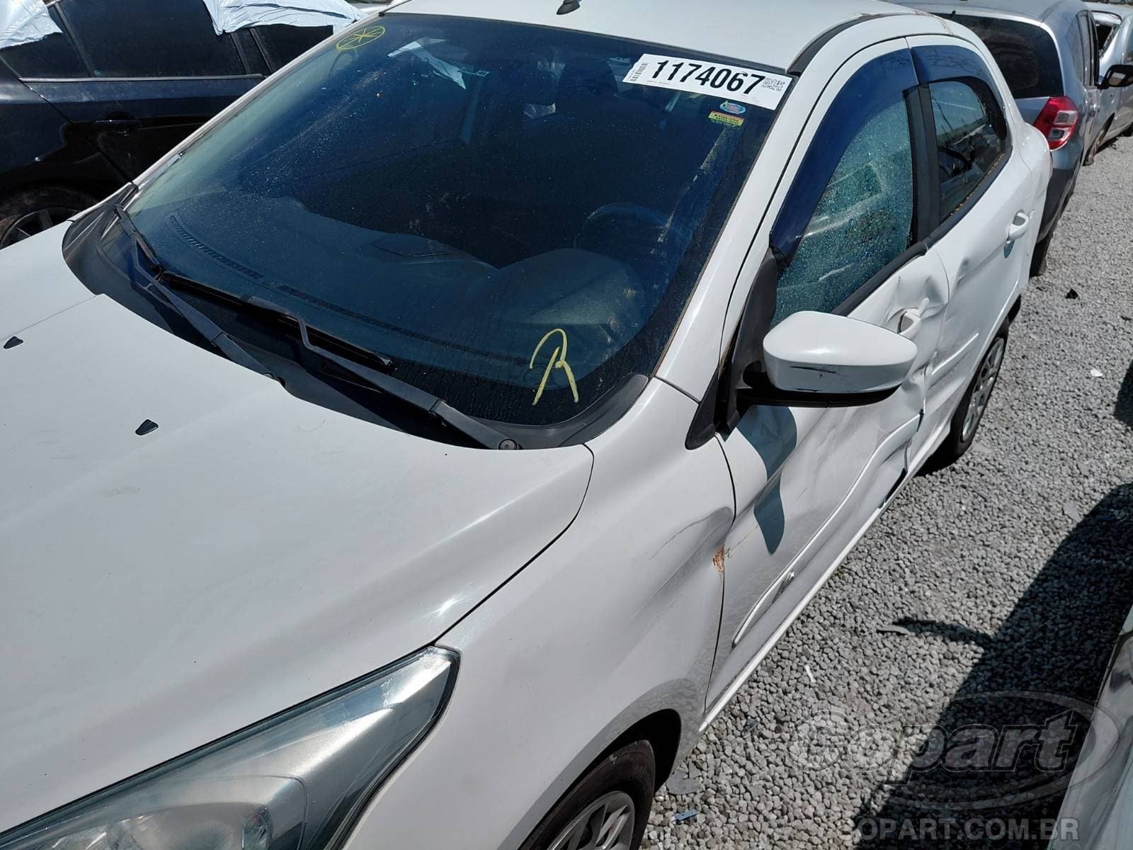 Ford KA Sedan 2019 — foto 12