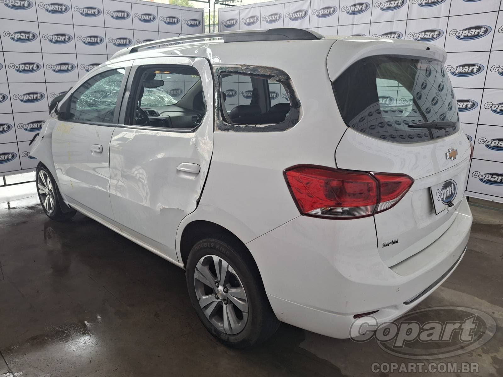 Chevrolet Spin 2022 — foto 3