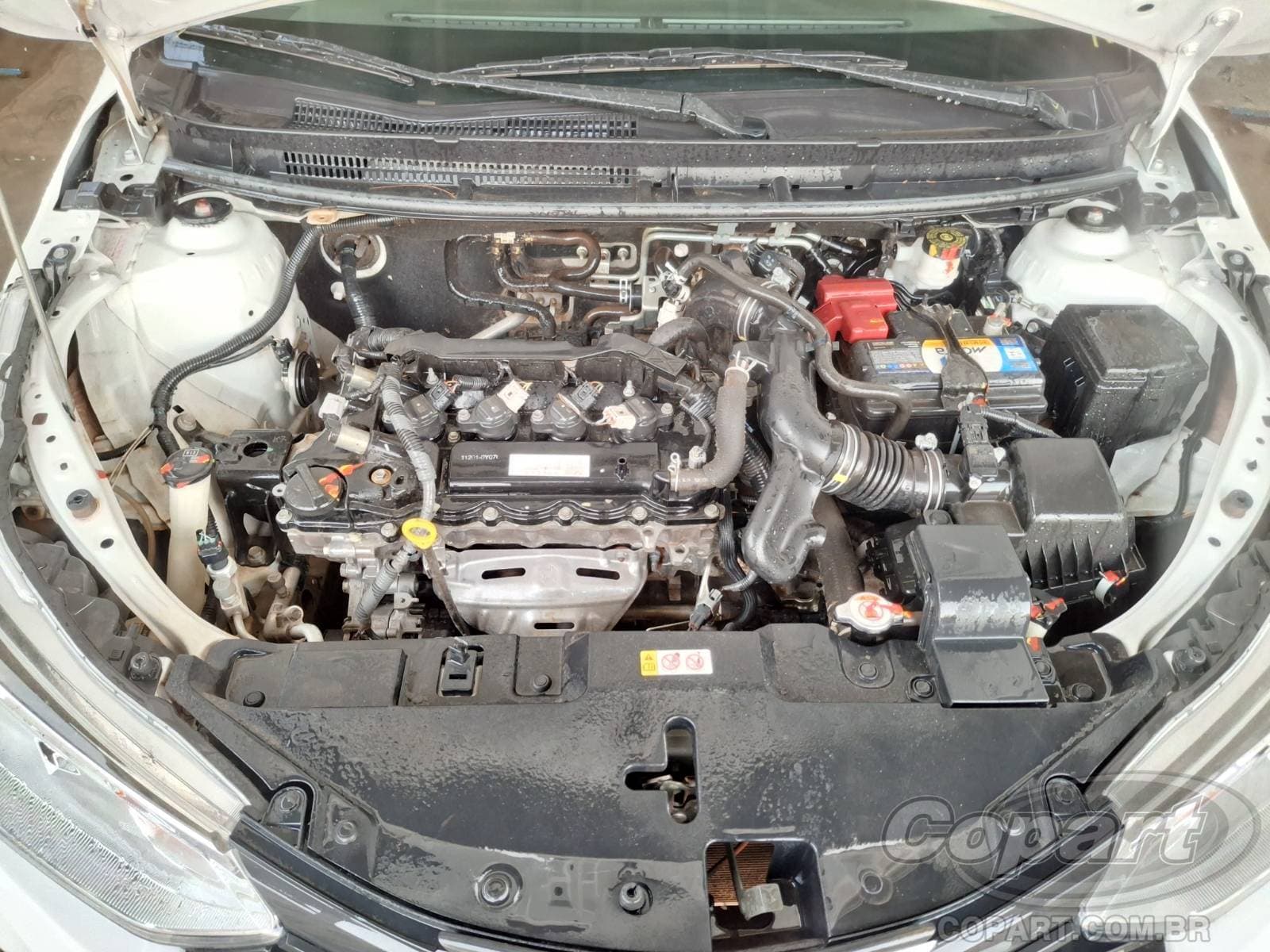 Toyota Yaris 2023 — foto 7
