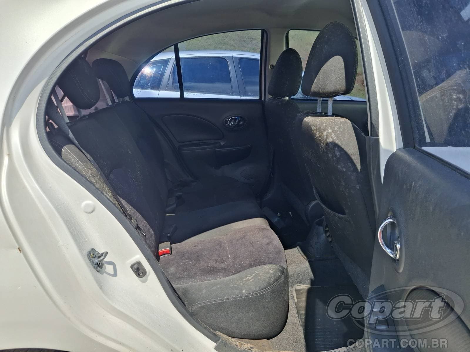 Nissan March 2015 — foto 6