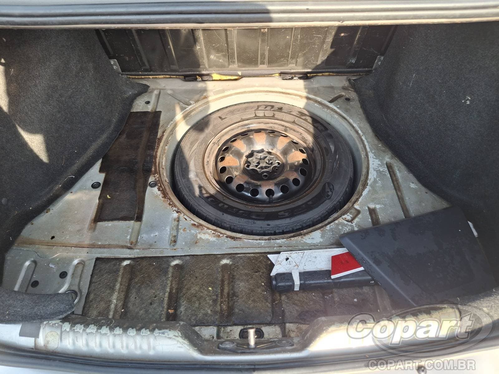 Volkswagen Voyage 2013 — foto 10