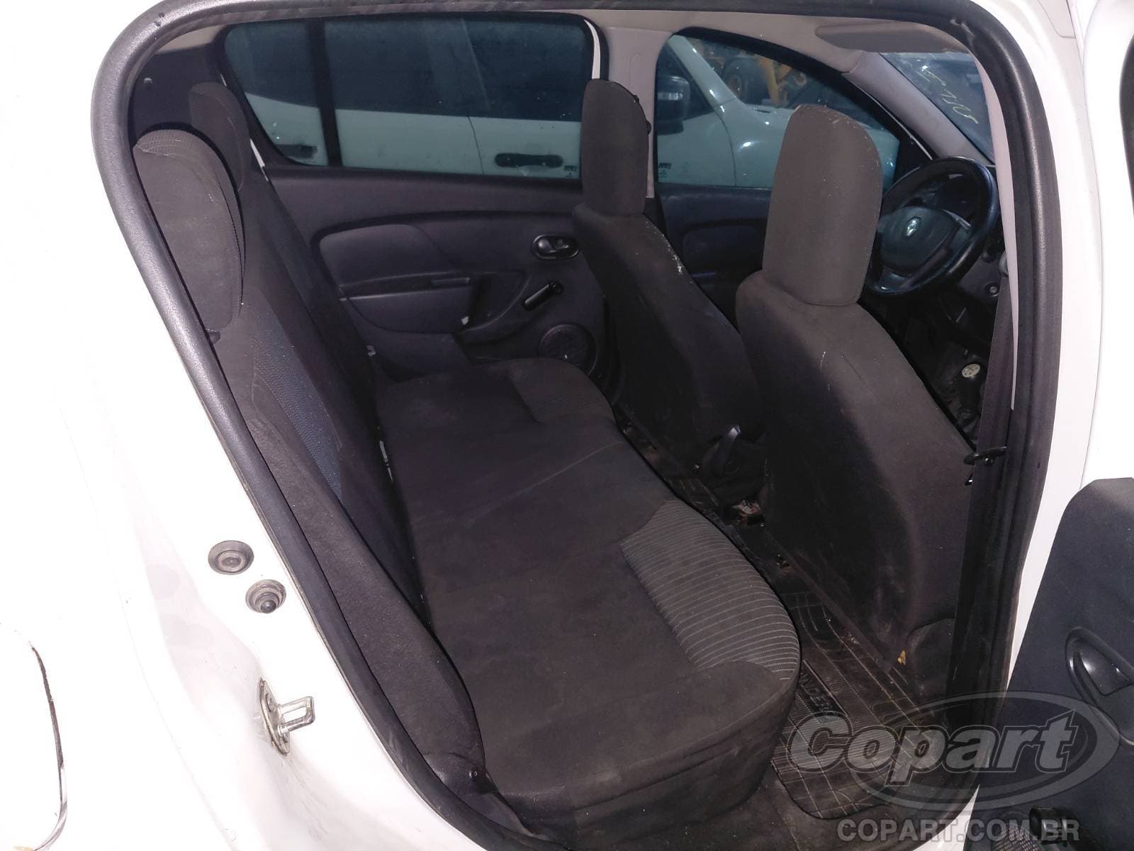 Renault Sandero 2018 — foto 6