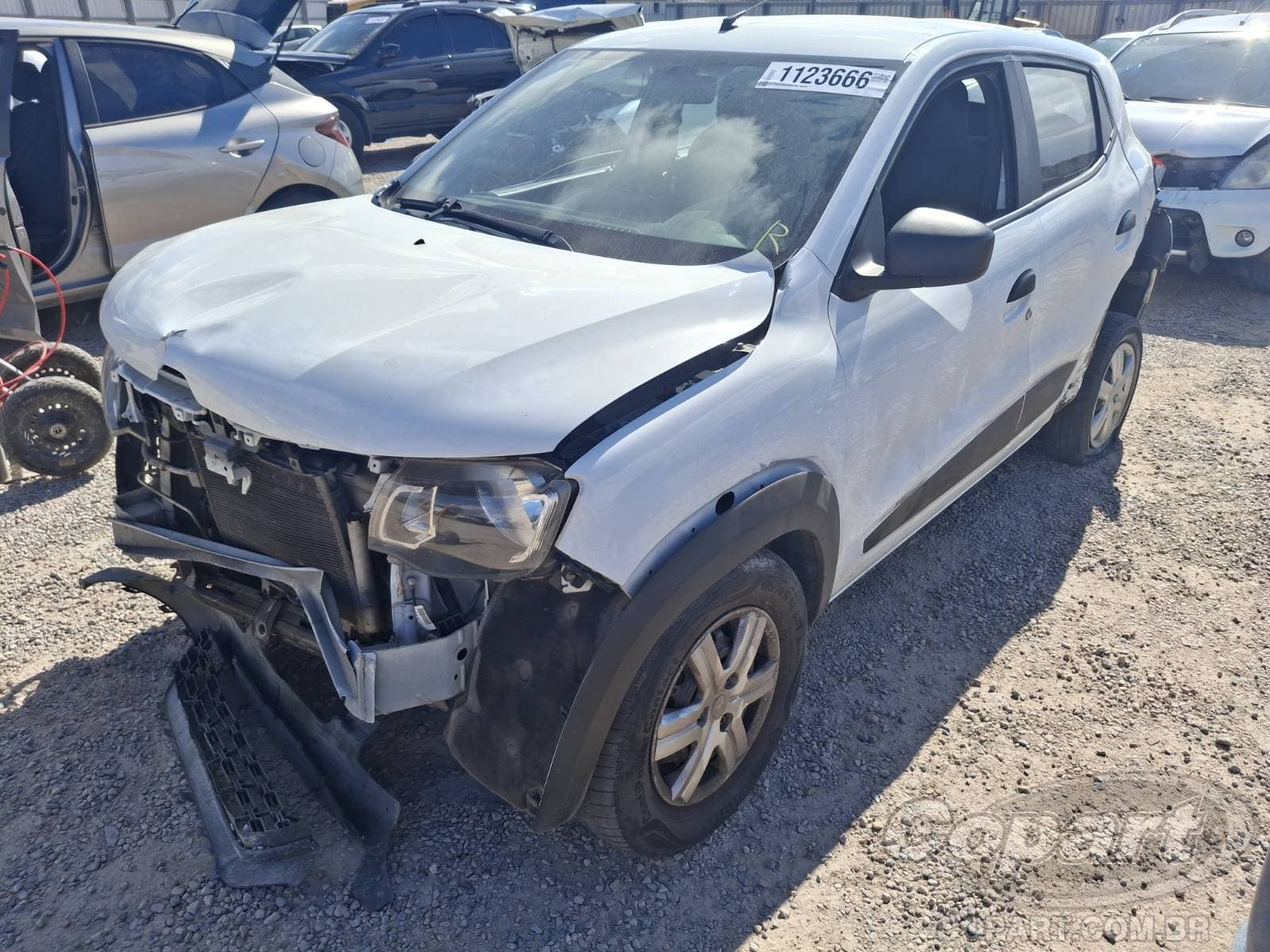 Renault Kwid 2020 — foto 2