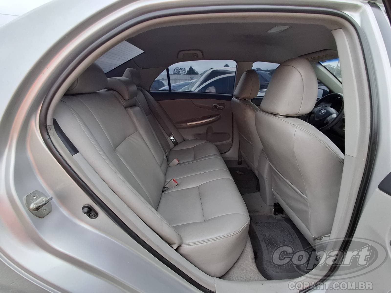 Toyota Corolla 2012 — foto 6