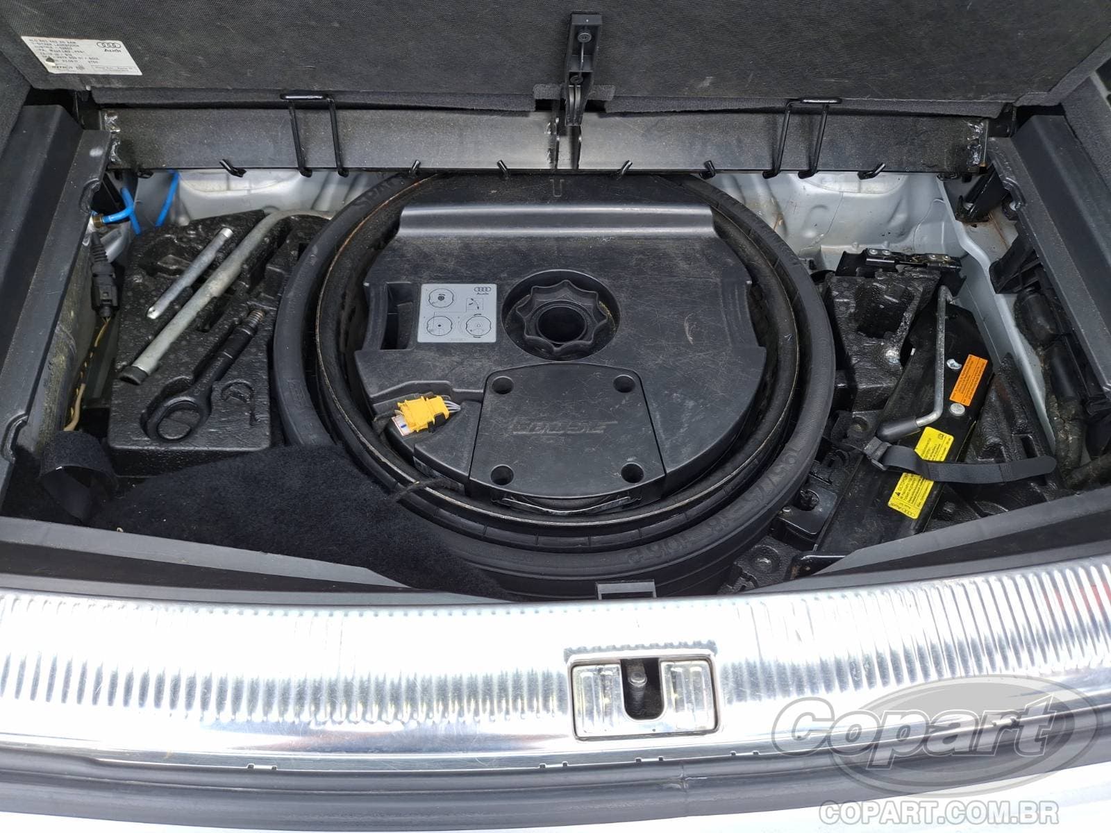 Audi Q7 2012 — foto 10
