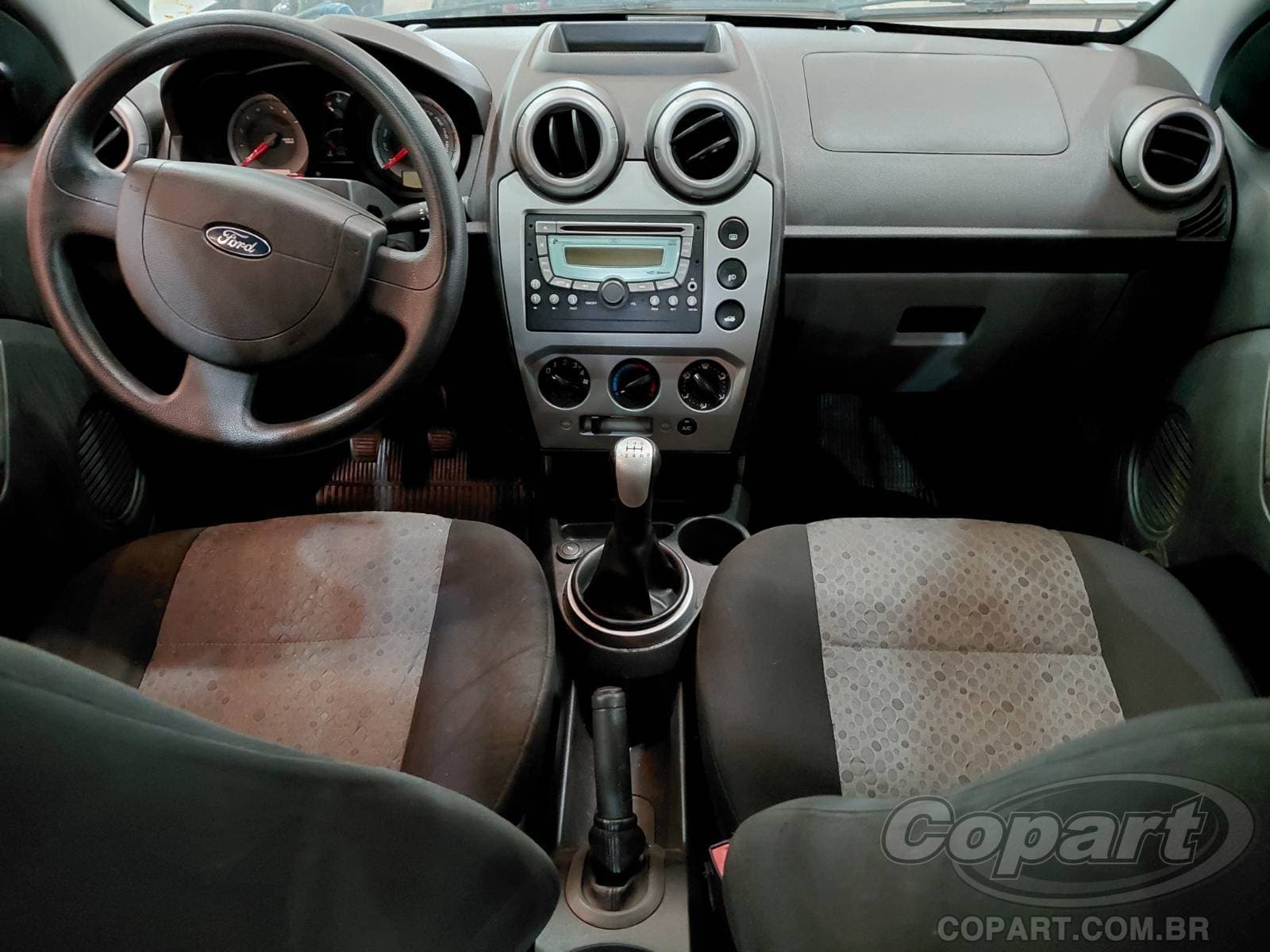Ford Fiesta 2012 — foto 9