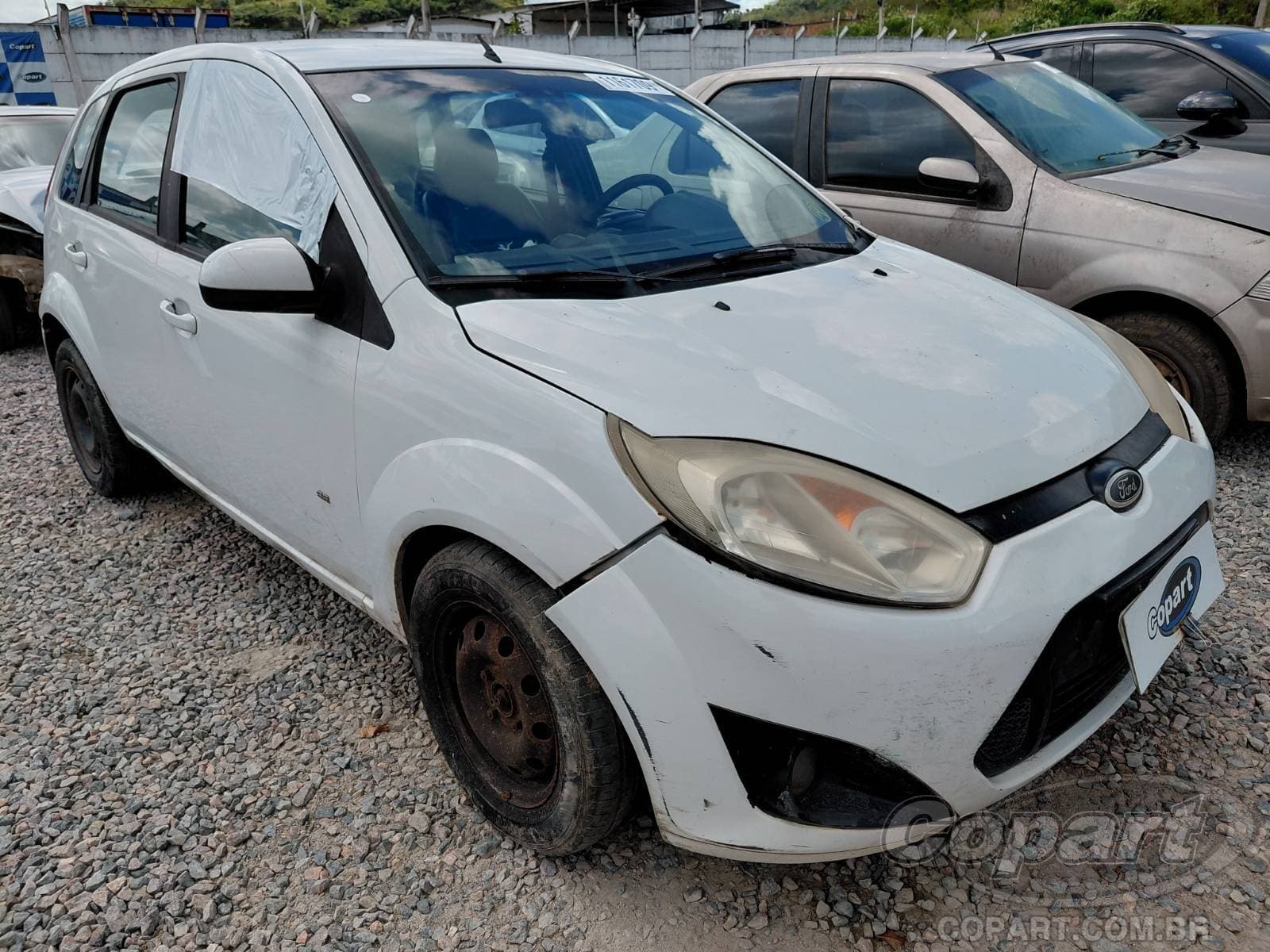 Ford Fiesta 2014 — foto 11