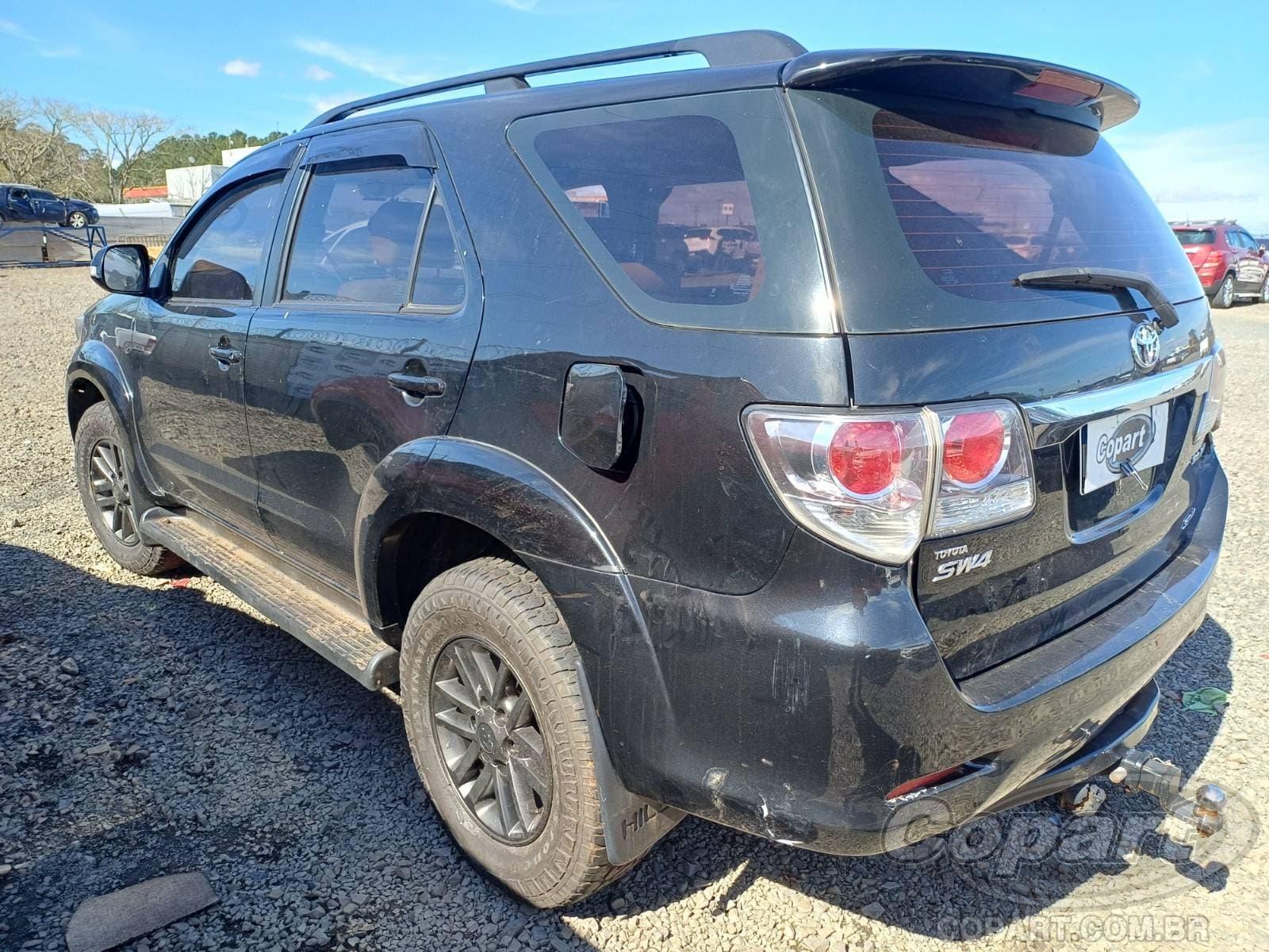 Toyota Hilux SW4 2012 — foto 3