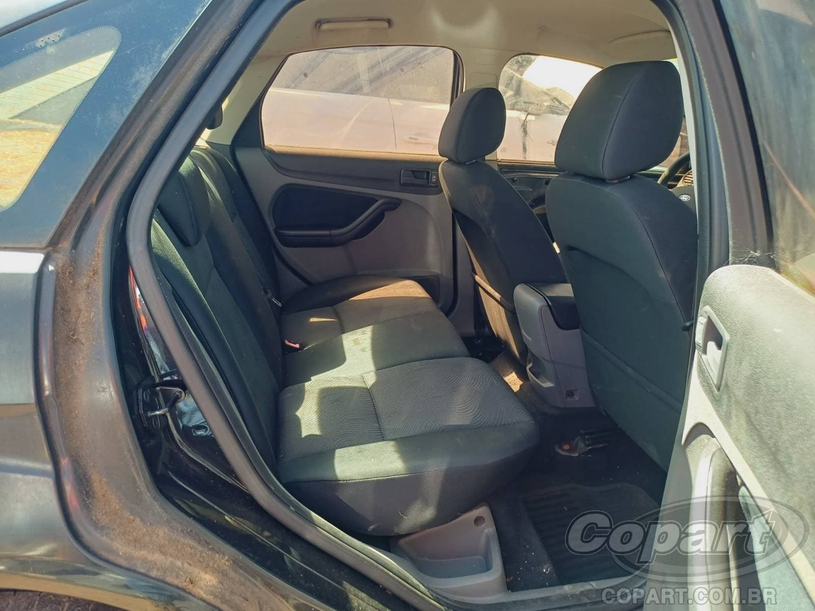 Ford Focus Sedan 2009 — foto 6