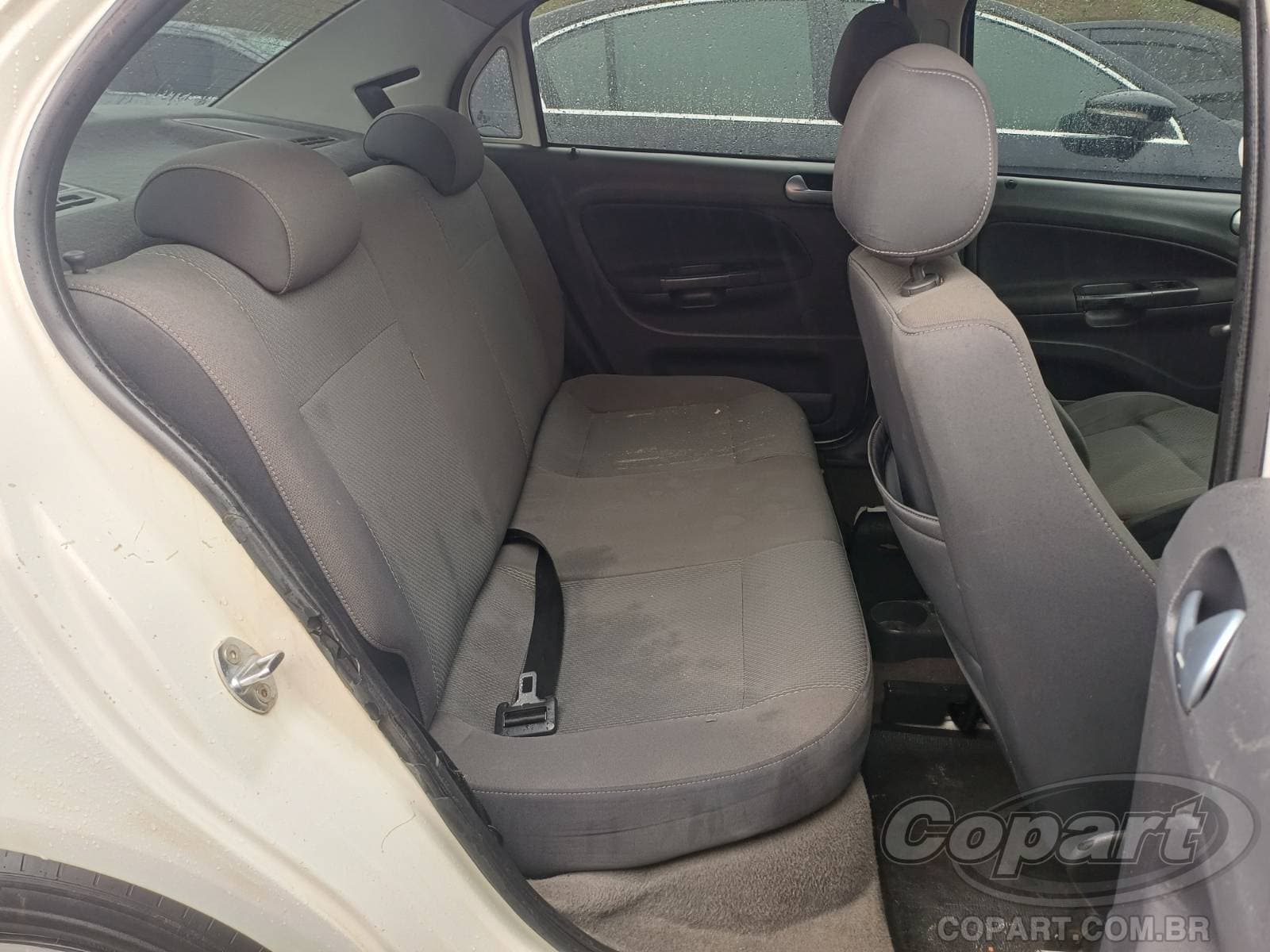 Volkswagen Voyage 2012 — foto 6