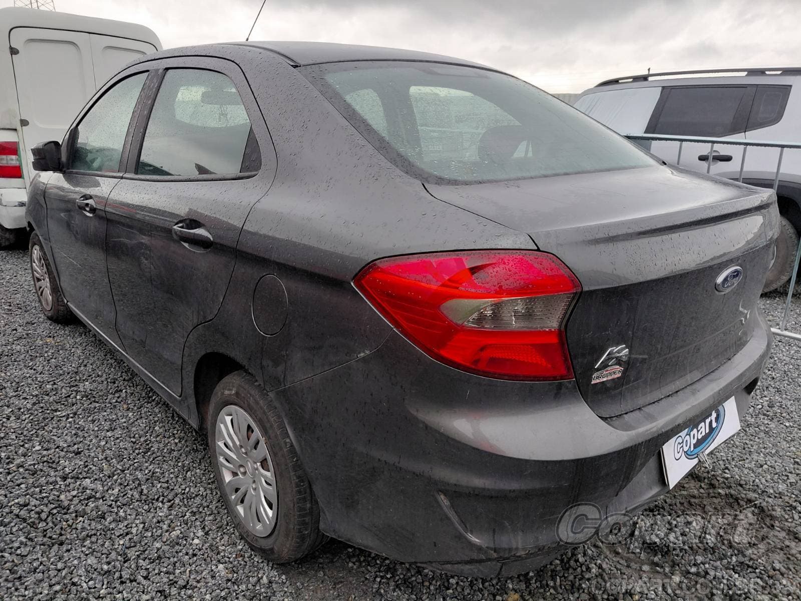 Ford KA Sedan 2020 — foto 3