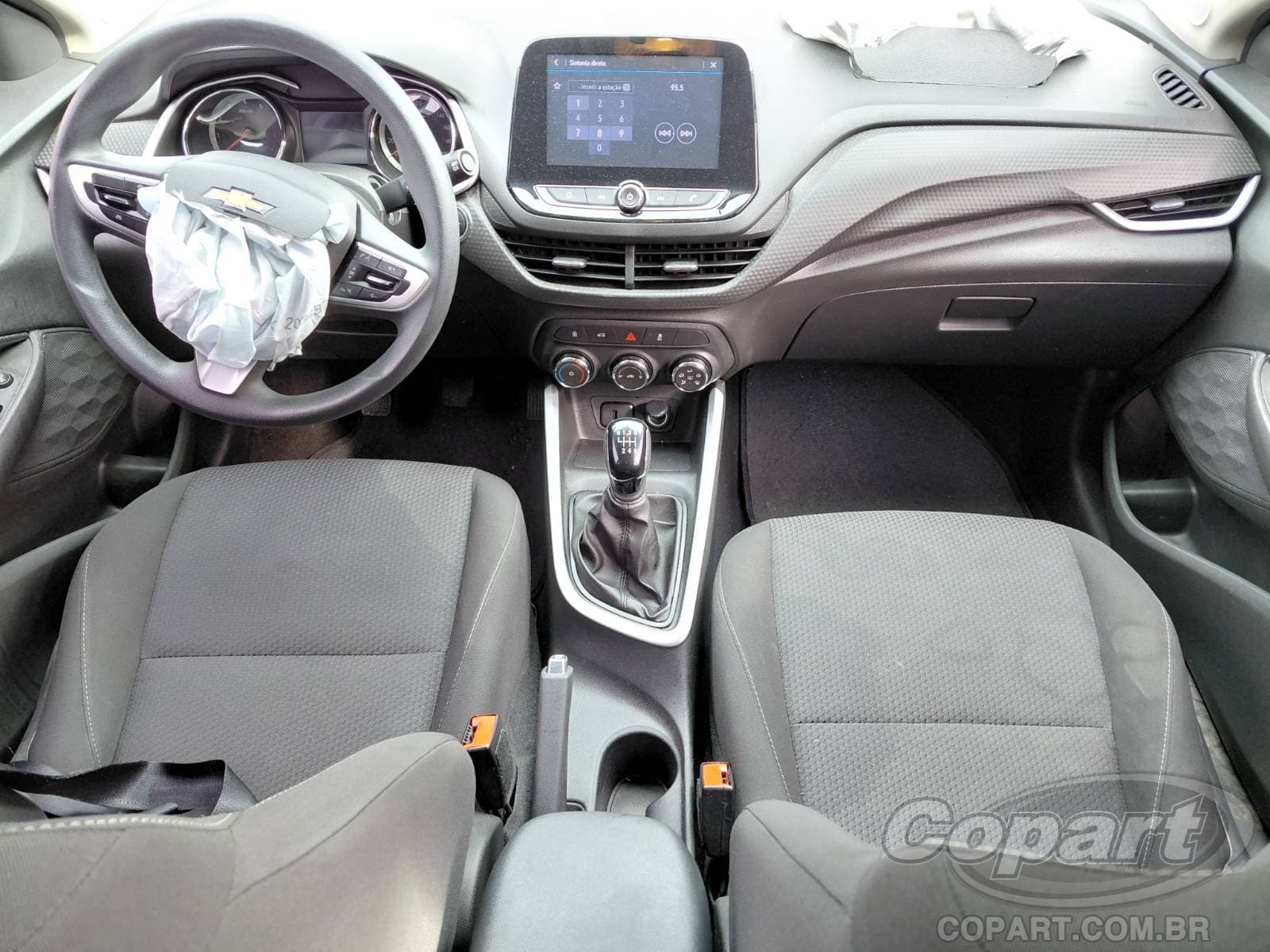Chevrolet Onix Plus 2023 — foto 9