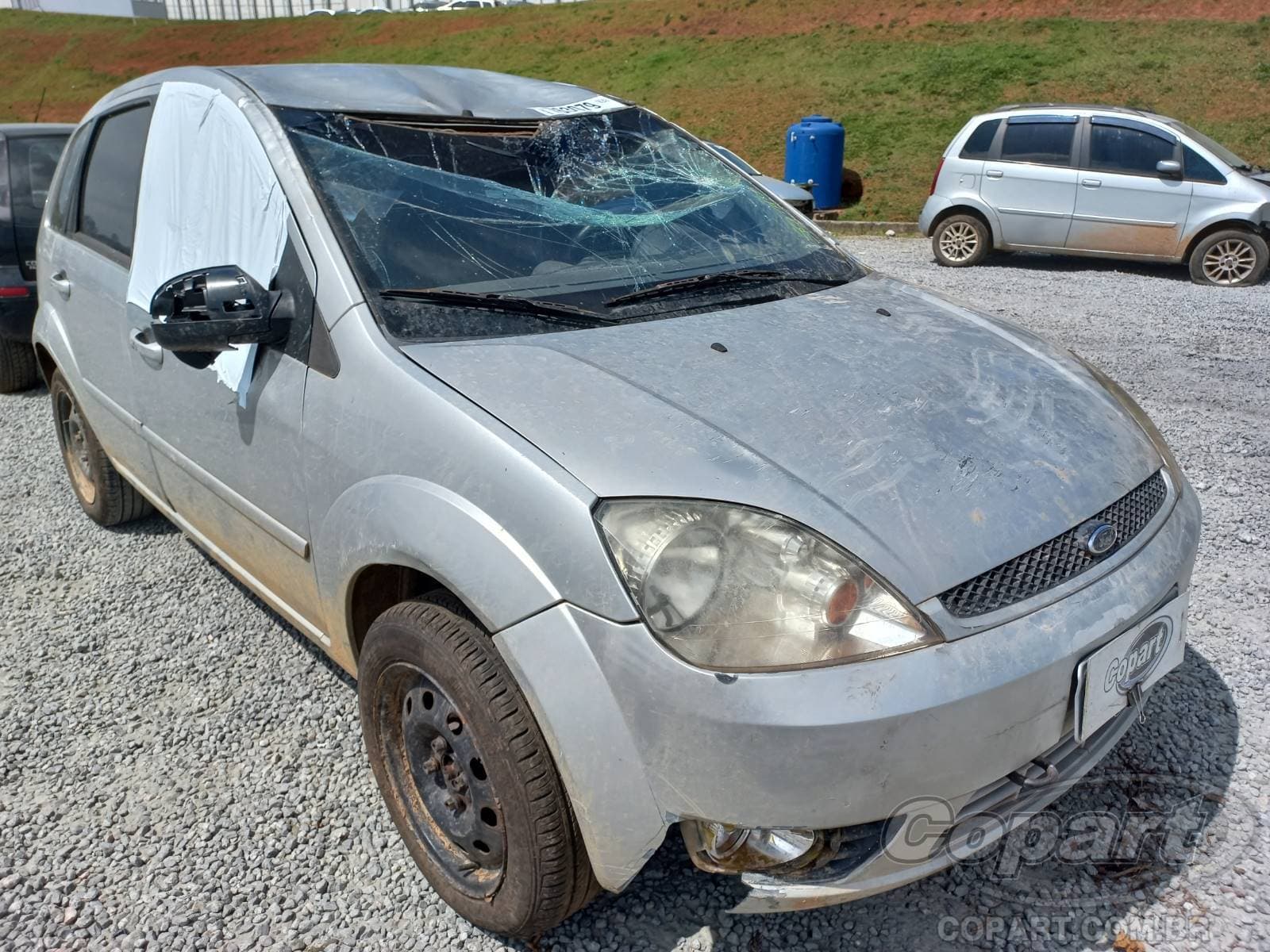 Ford Fiesta 2003 — foto 1