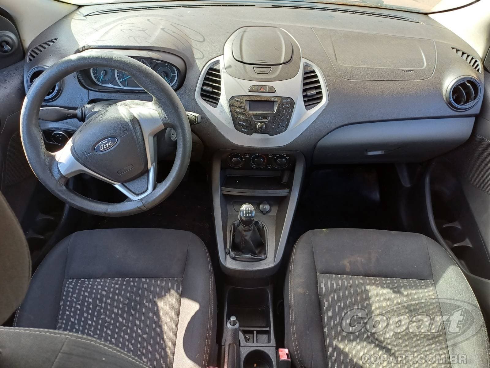 Ford KA 2015 — foto 9