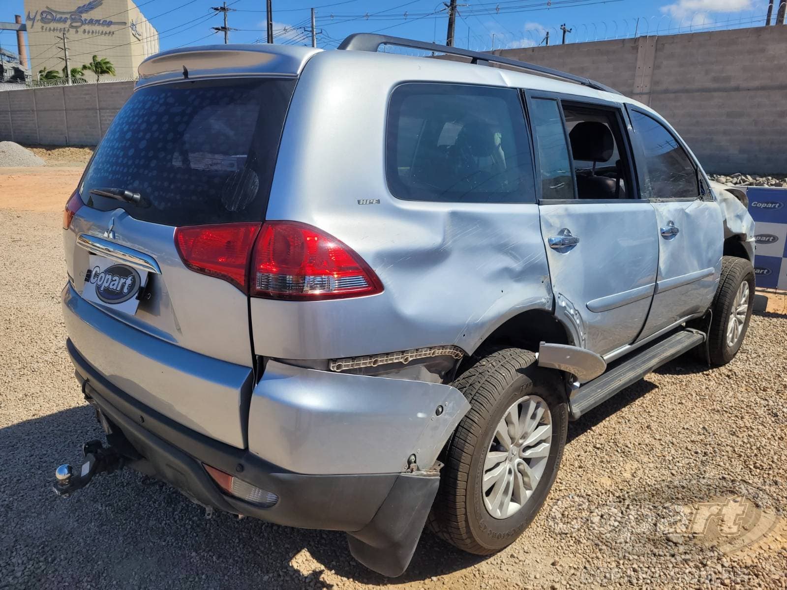 Mitsubishi Pajero Dakar 2015 — foto 4