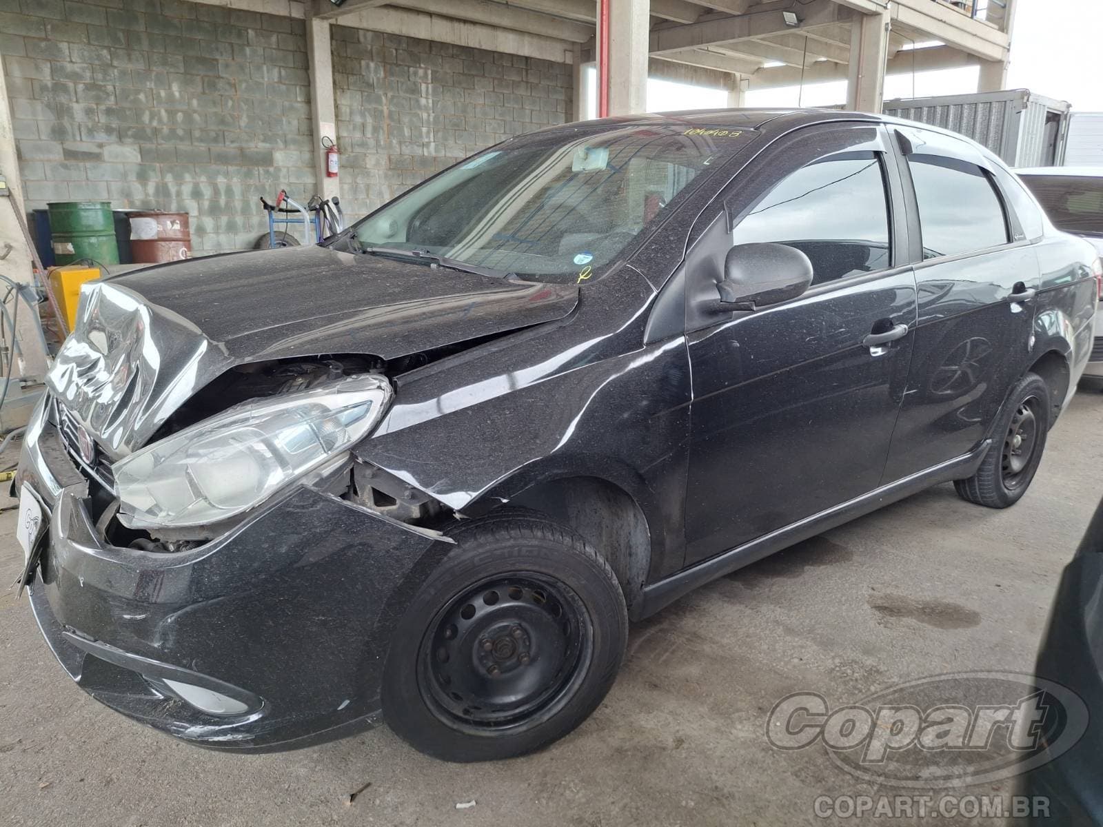 Fiat Grand Siena 2018 — foto 2