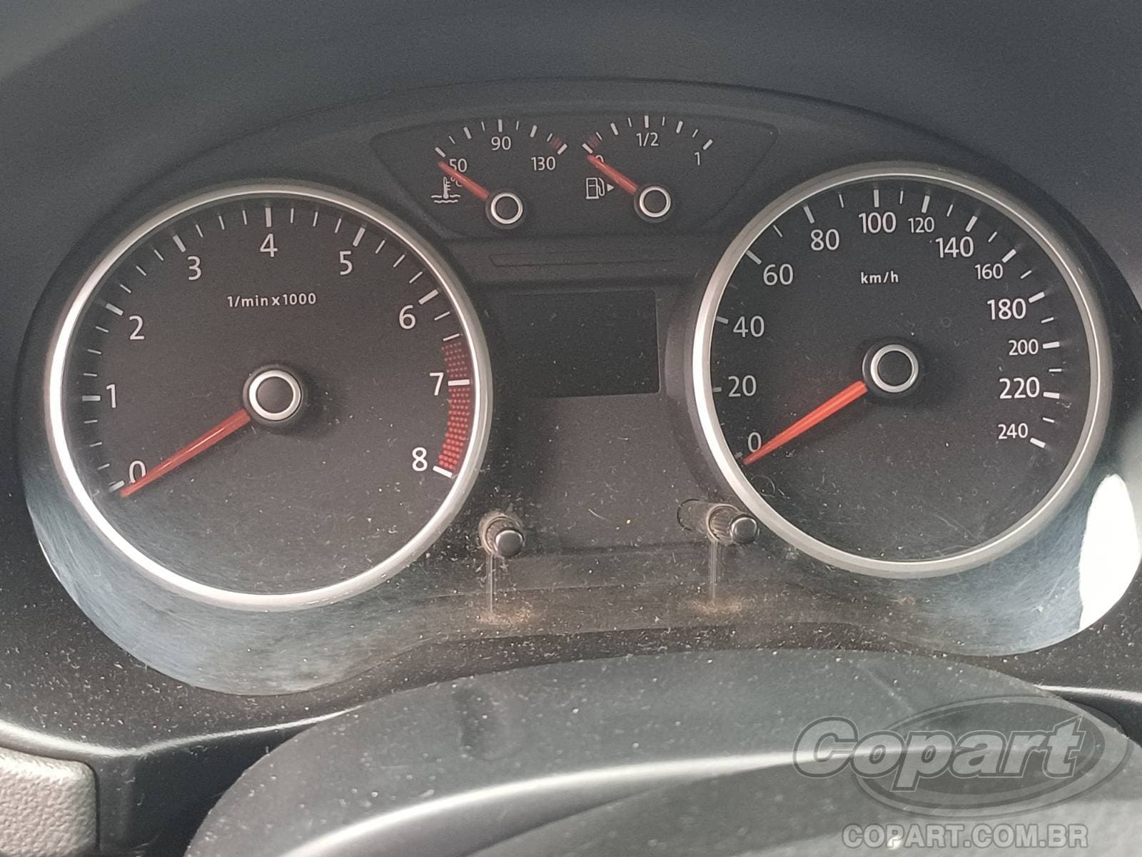 Volkswagen Voyage 2012 — foto 8
