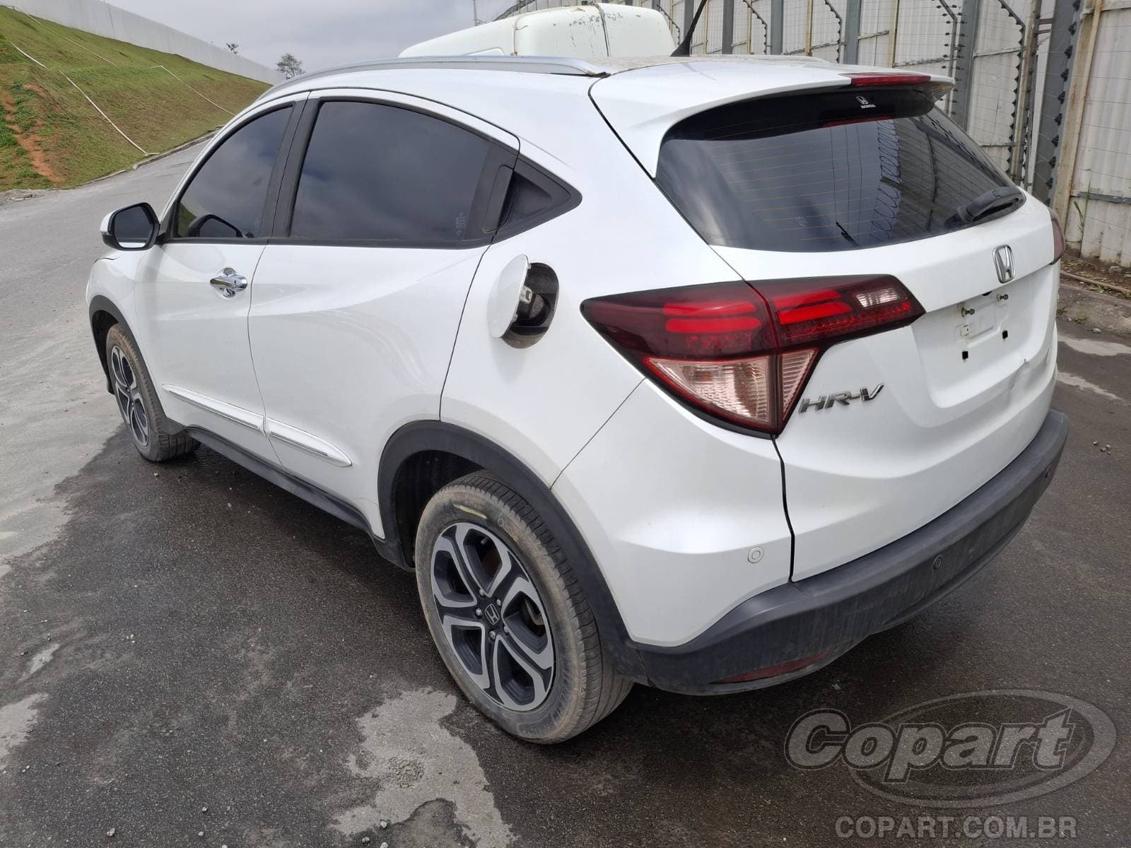 Honda Hr-v 2018 — foto 3
