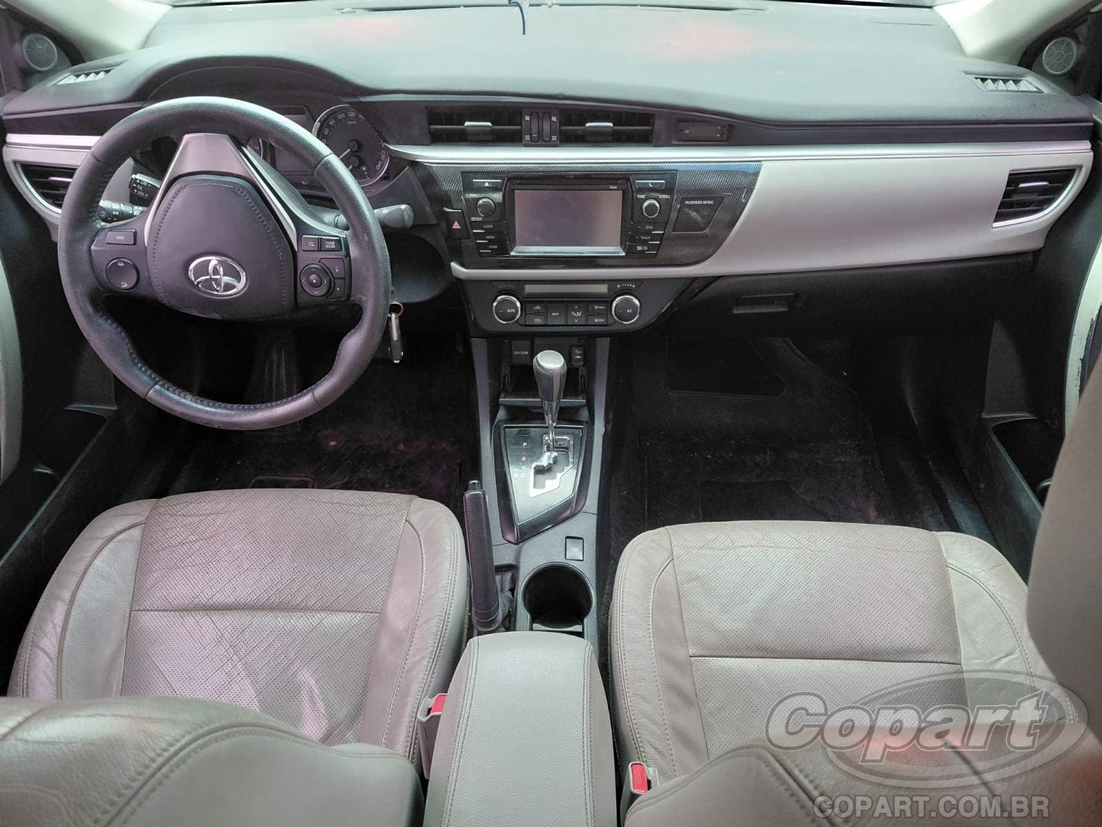 Toyota Corolla 2015 — foto 9