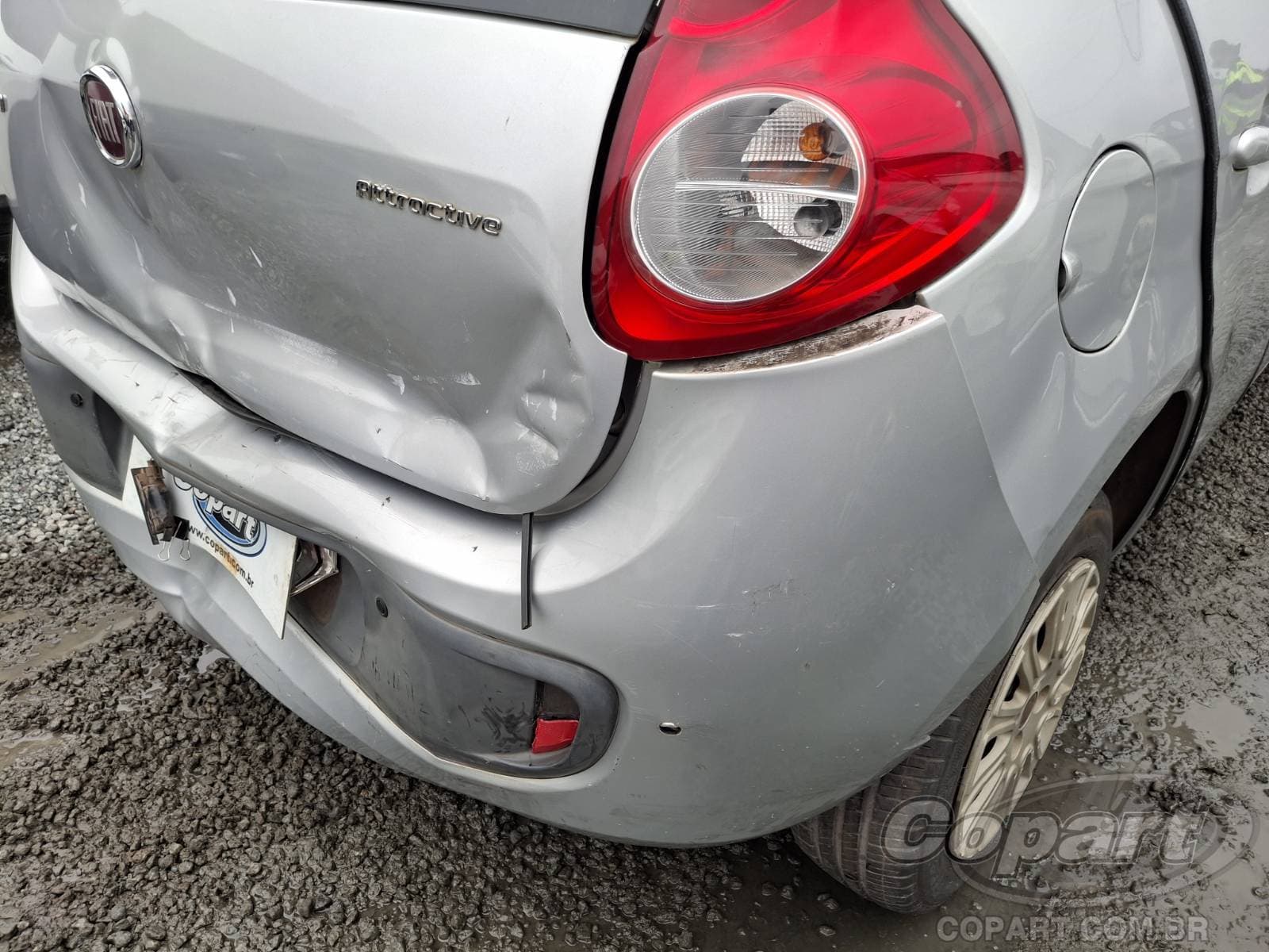 Fiat Palio 2017 — foto 11