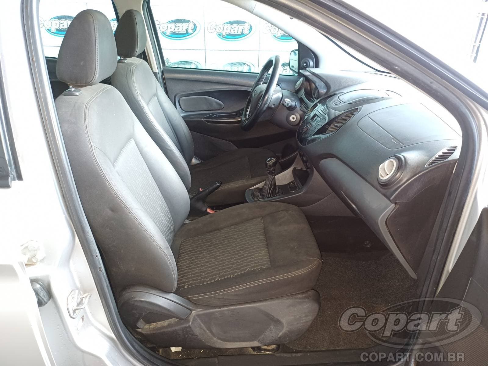Ford KA Sedan 2016 — foto 5