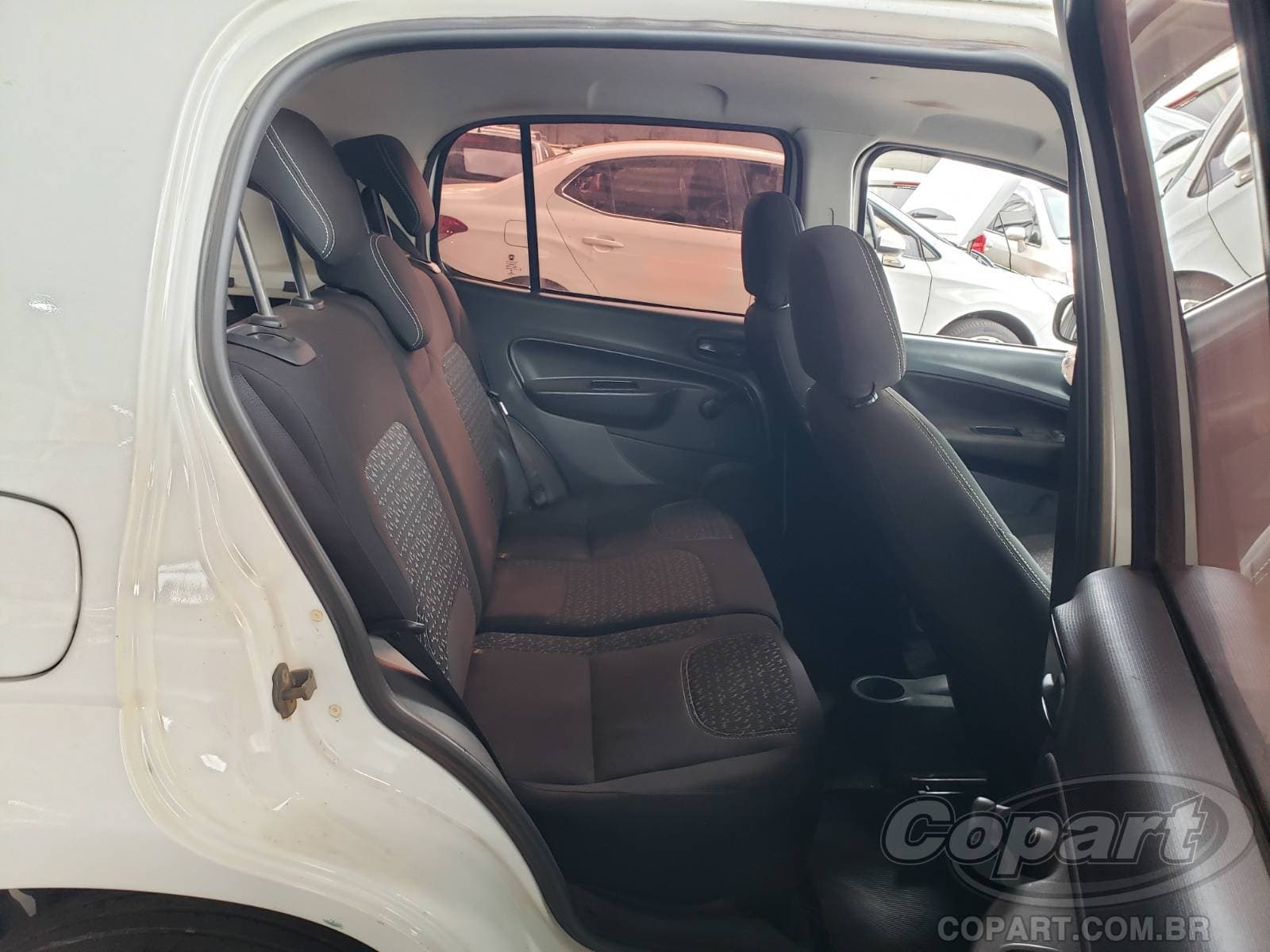 Fiat UNO 2021 — foto 6