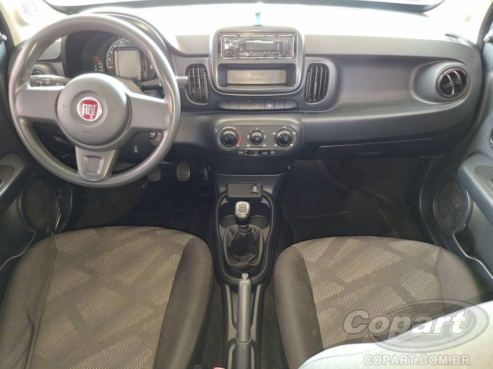 Fiat Mobi 2017 — foto 9