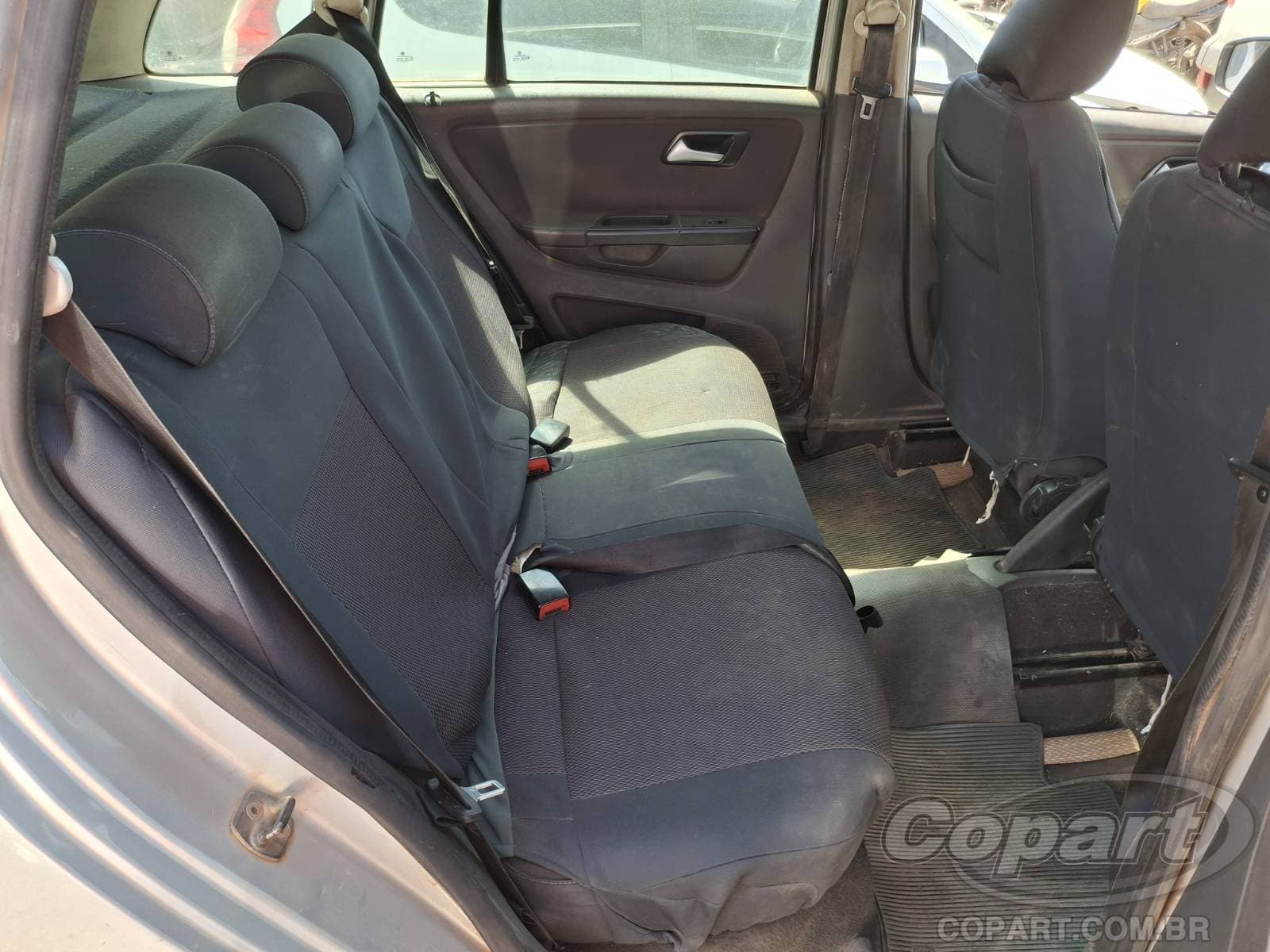 Volkswagen Spacefox 2012 — foto 6