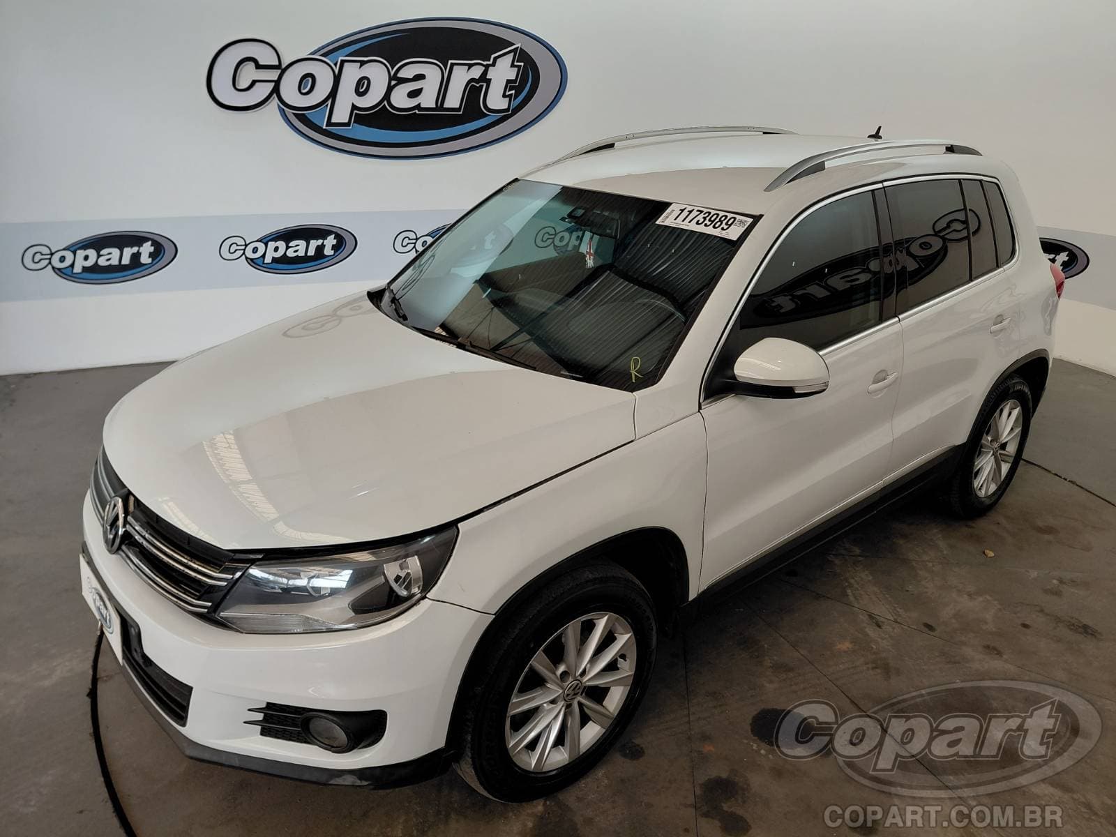Volkswagen Tiguan 2015 — foto 2