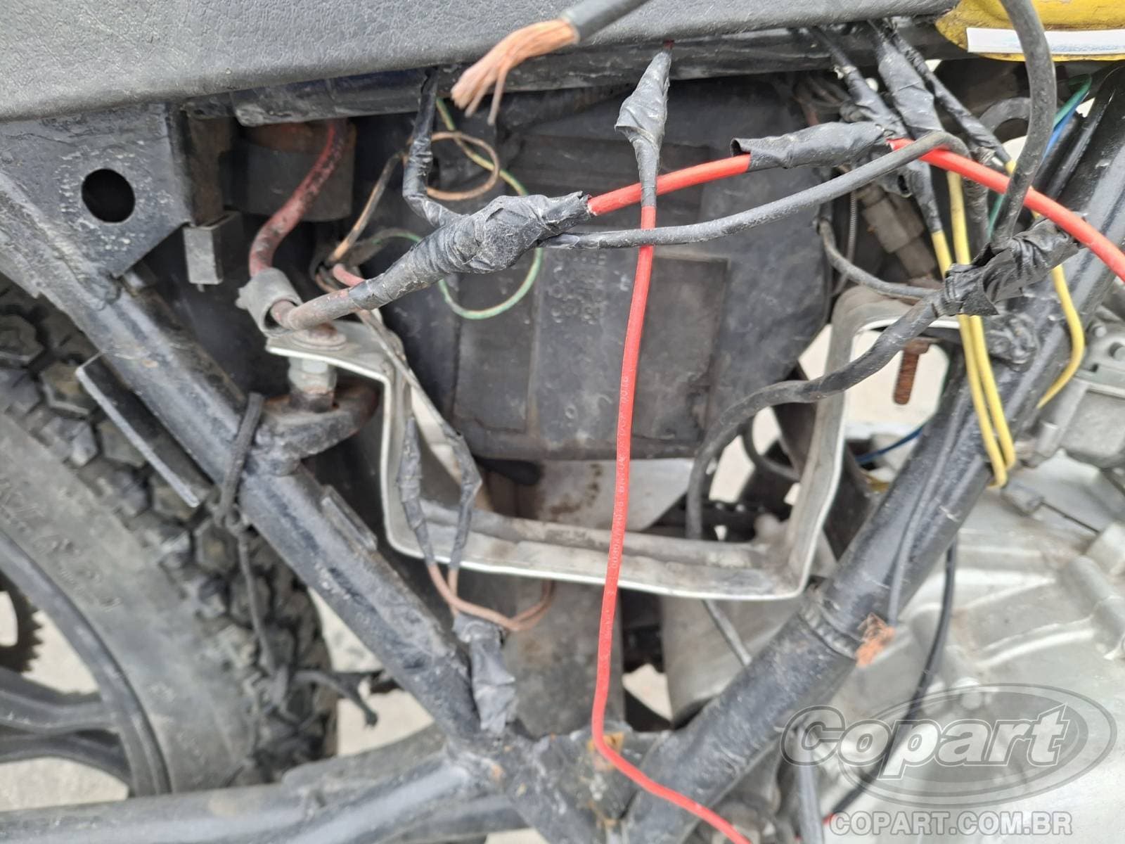 Suzuki Intruder 125 2007 — foto 11
