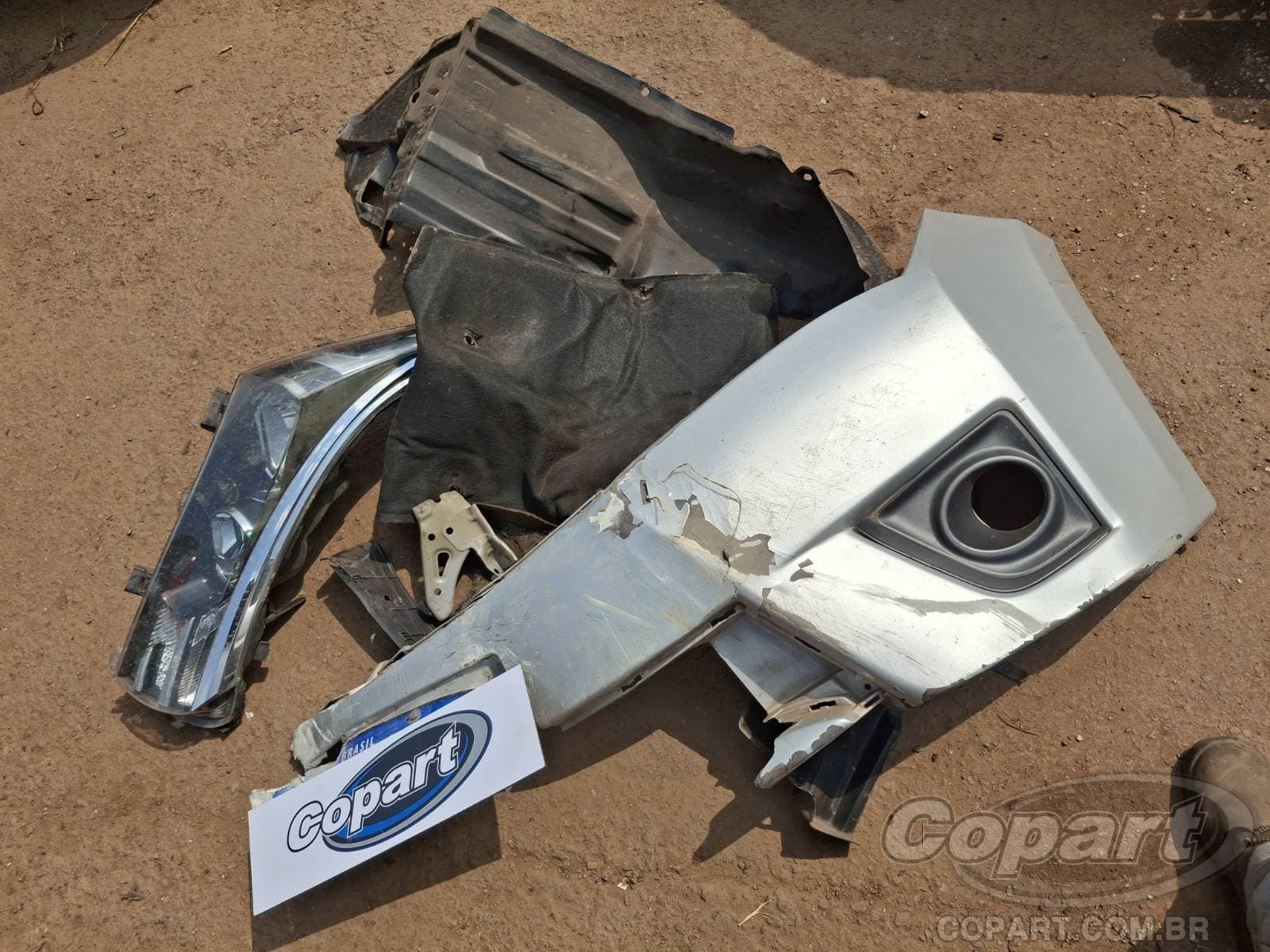 Toyota Corolla 2015 — foto 11