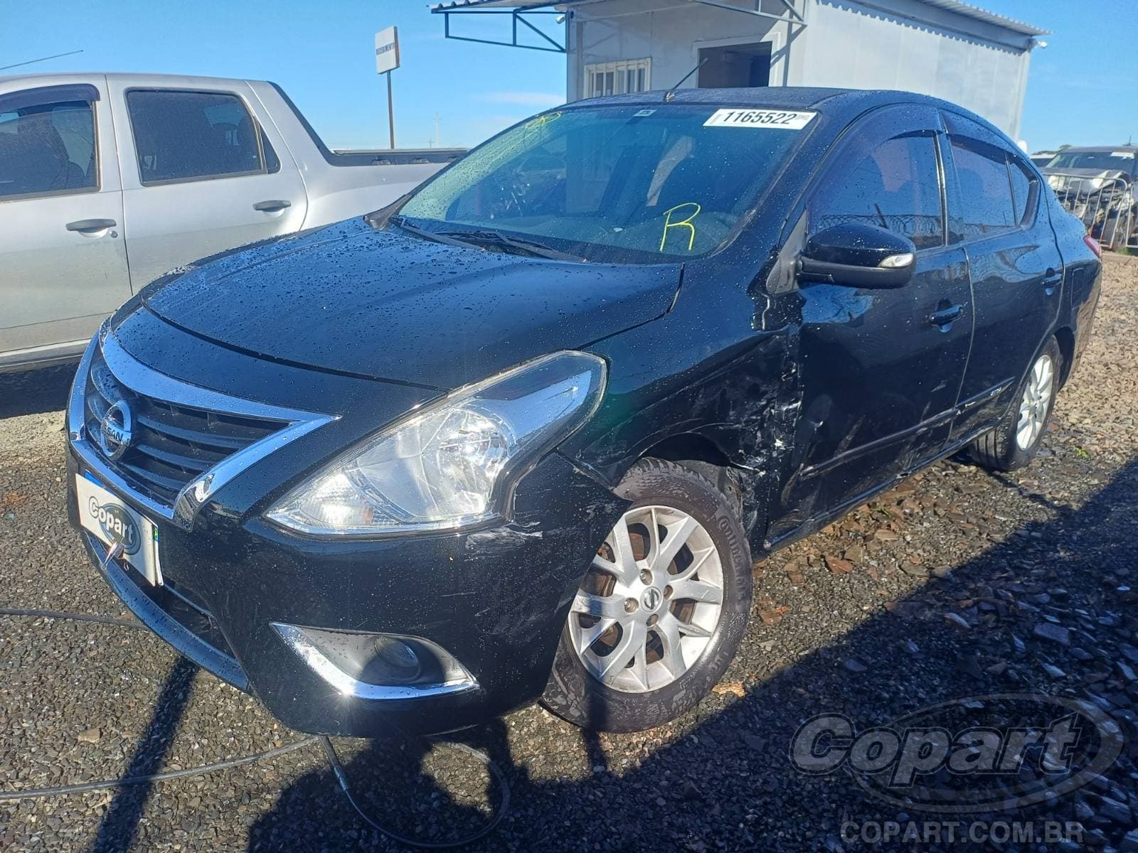 Nissan Versa 2020 — foto 2