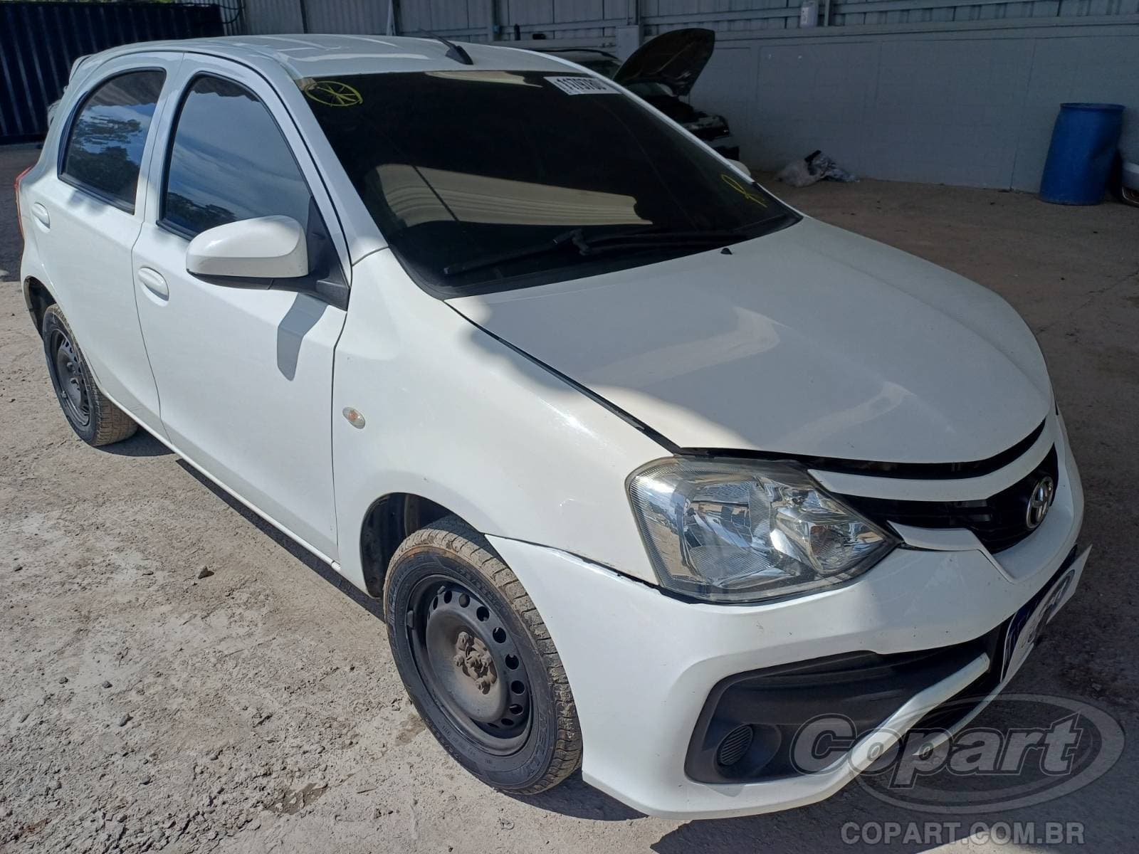 Toyota Etios 2018 — foto 1
