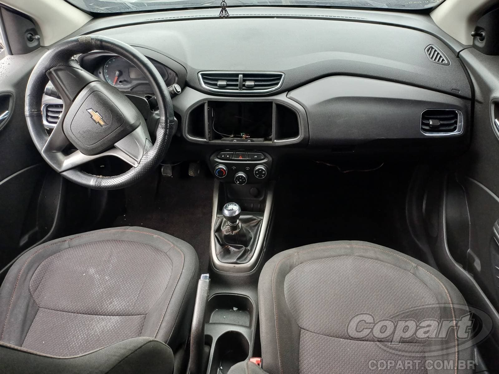 Chevrolet Onix 2015 — foto 9