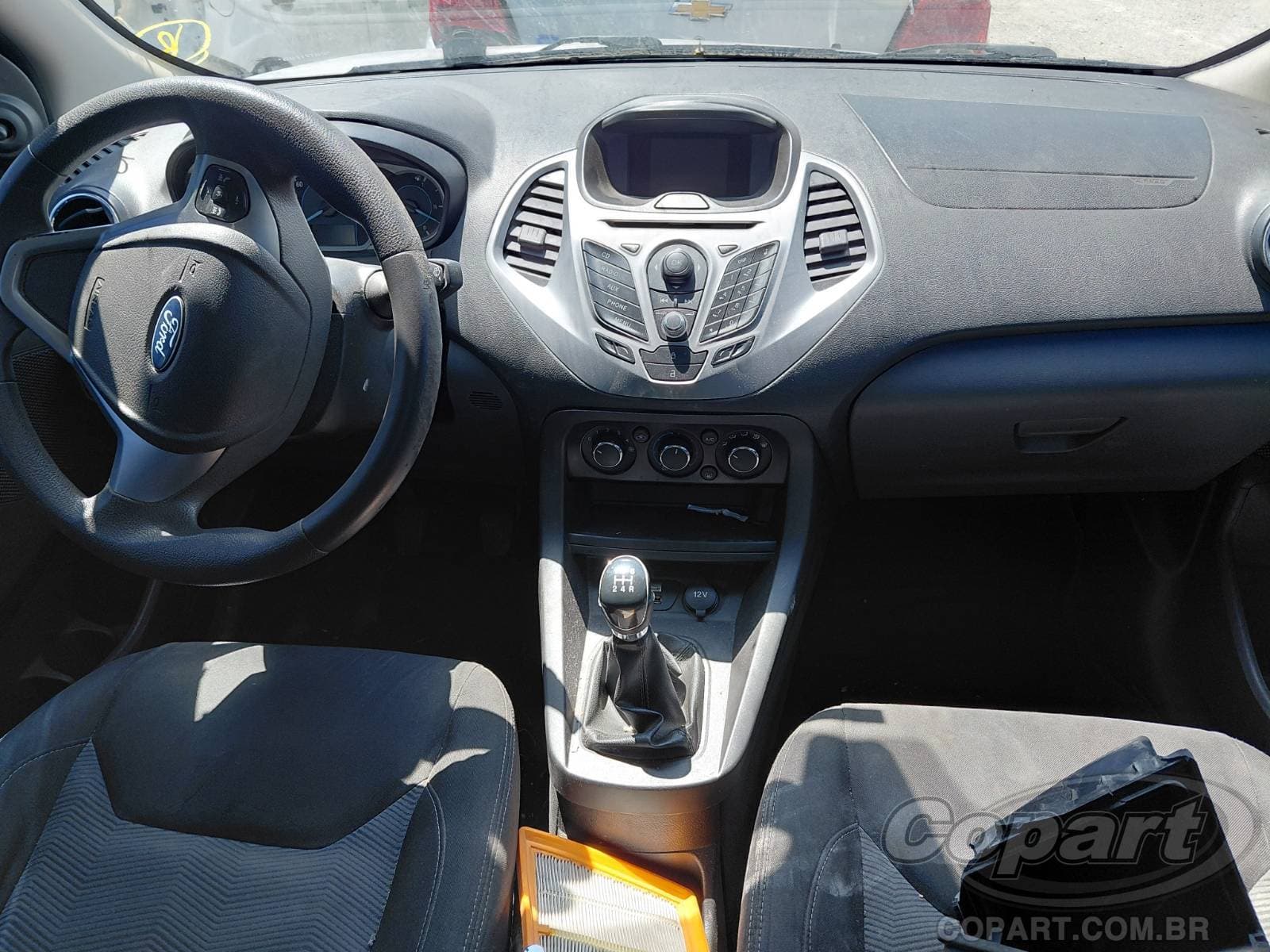 Ford KA 2015 — foto 9