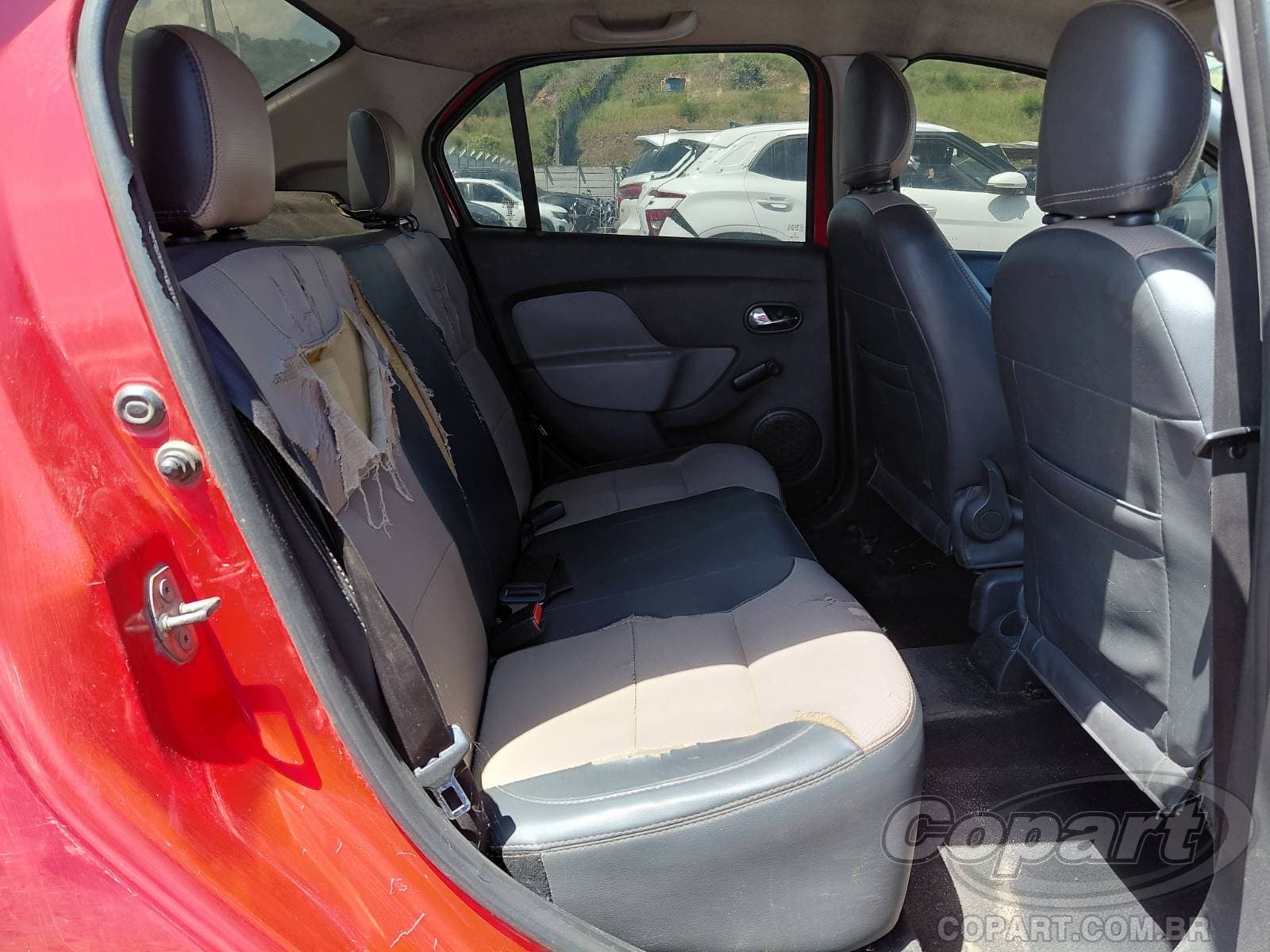 Renault Logan 2018 — foto 6