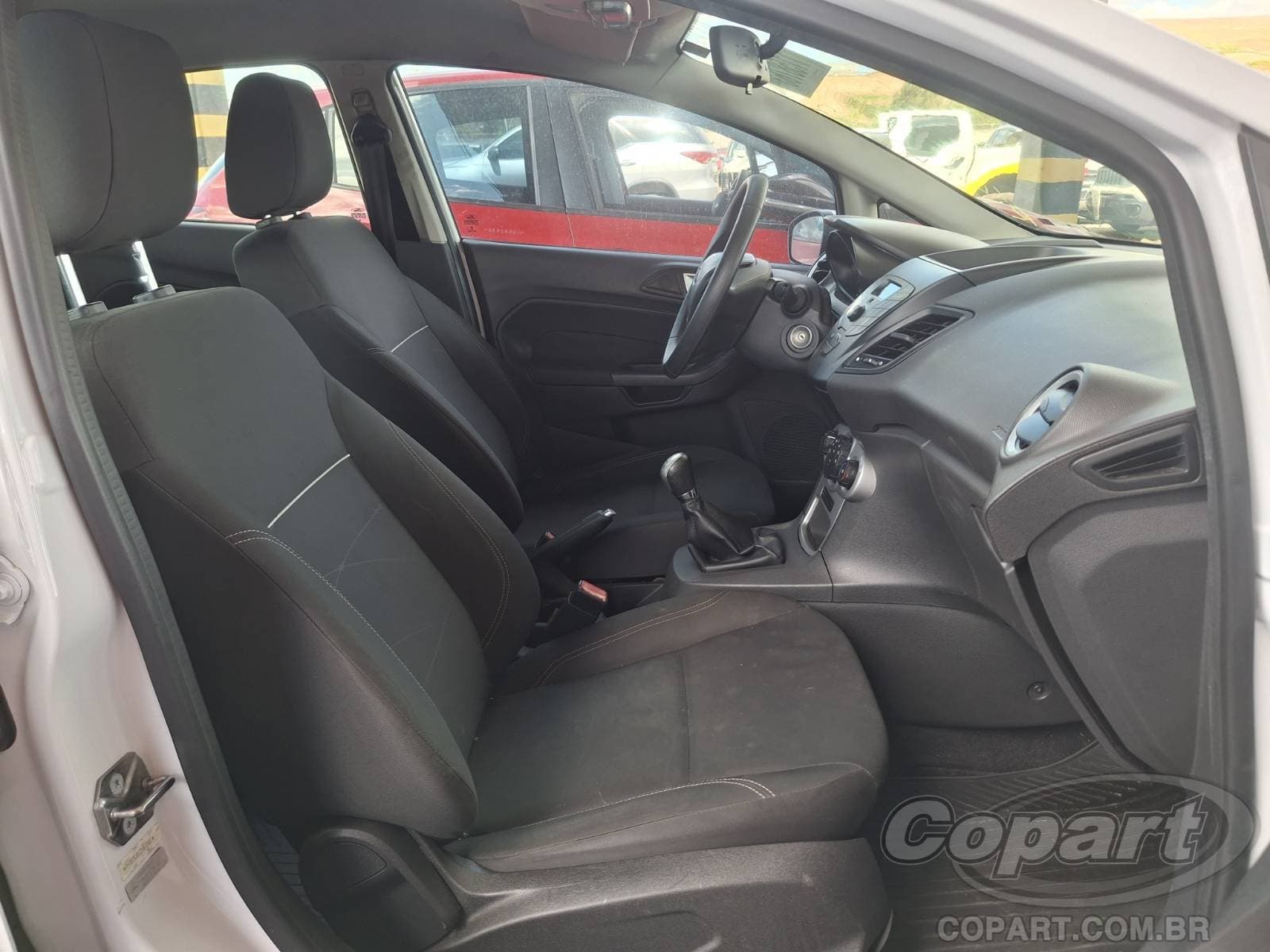 Ford Fiesta 2017 — foto 5