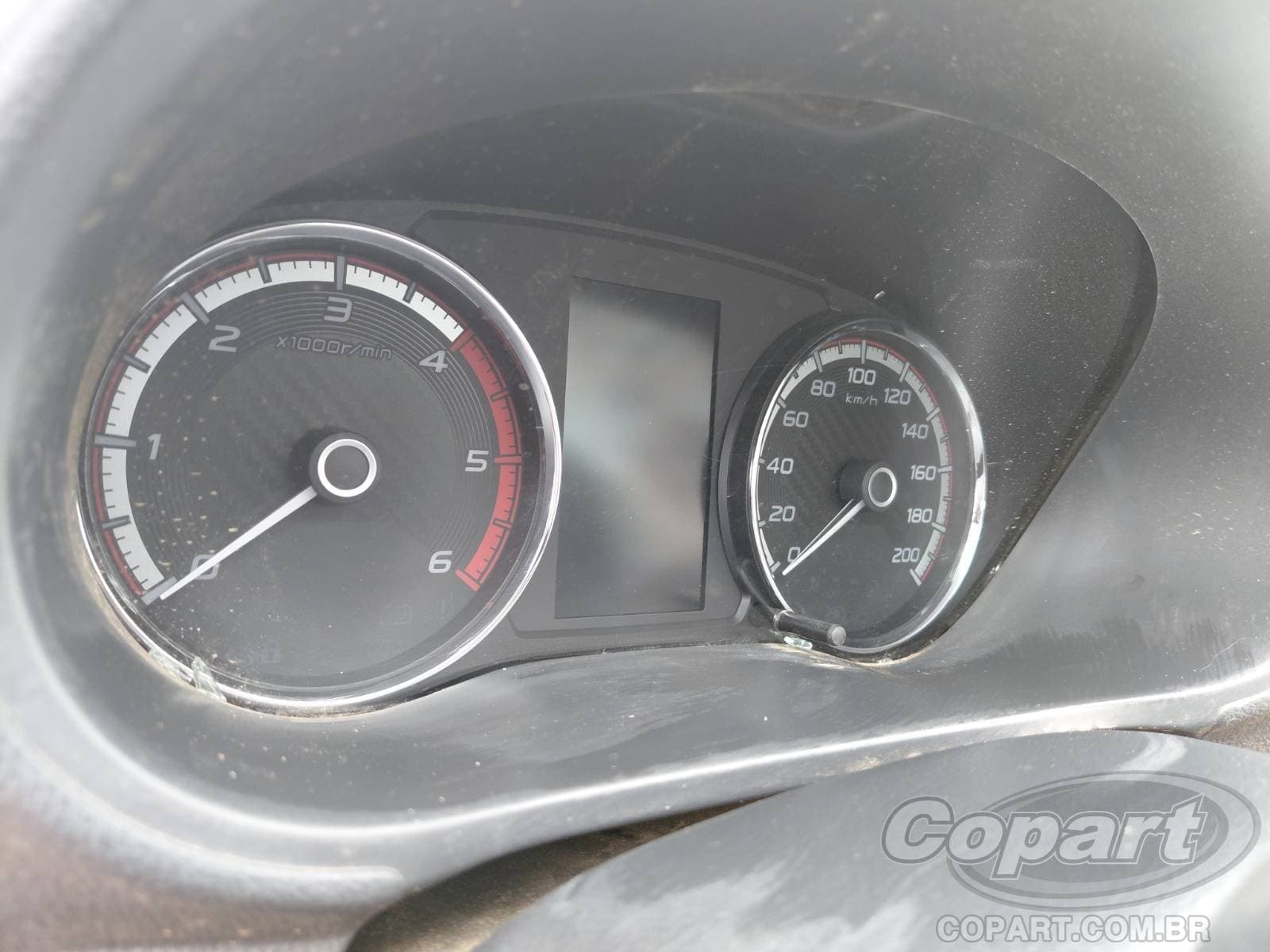 Mitsubishi L200 Triton 2025 — foto 8