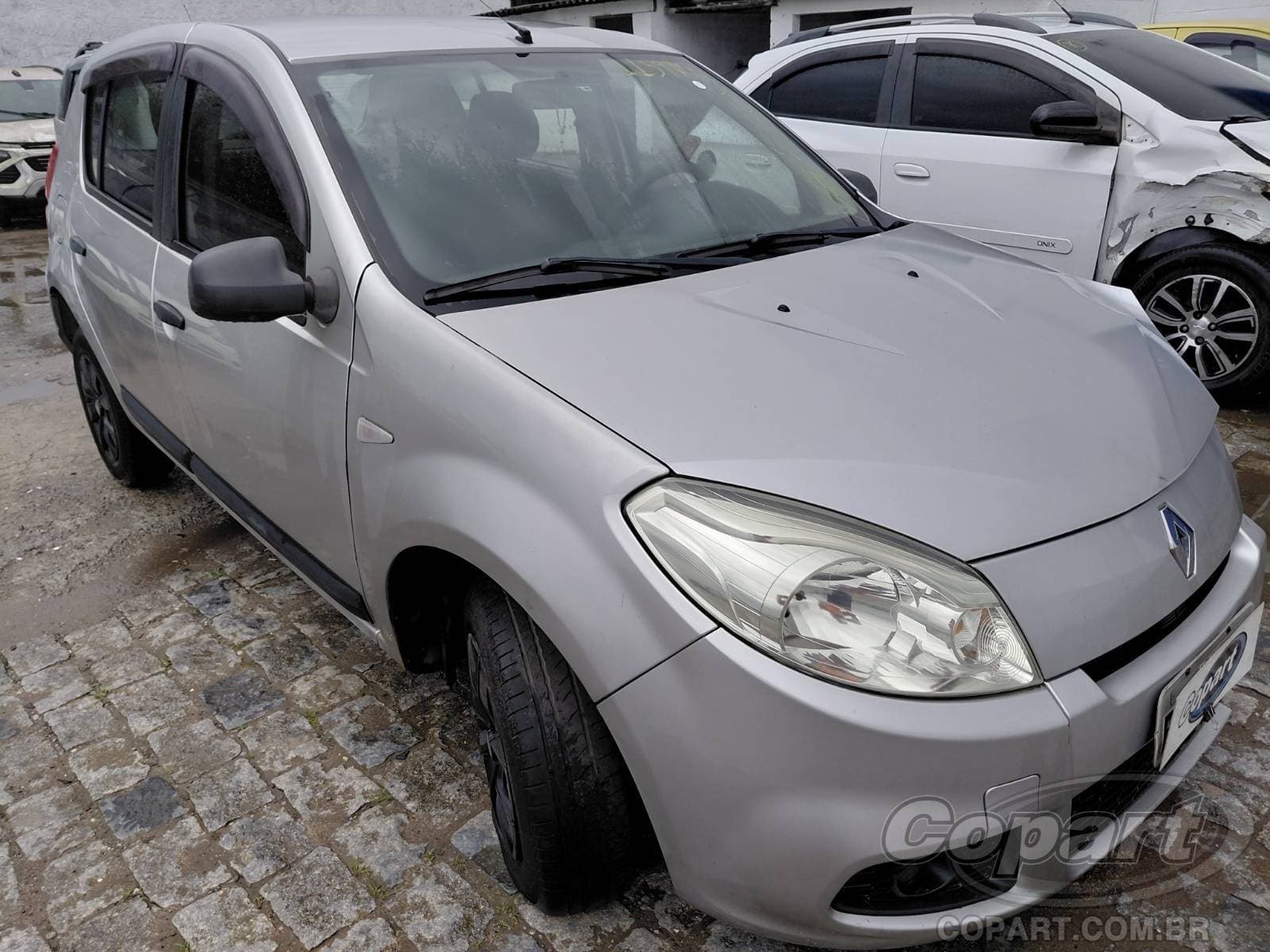 Renault Sandero 1.0 16V HI-FLEX 2012