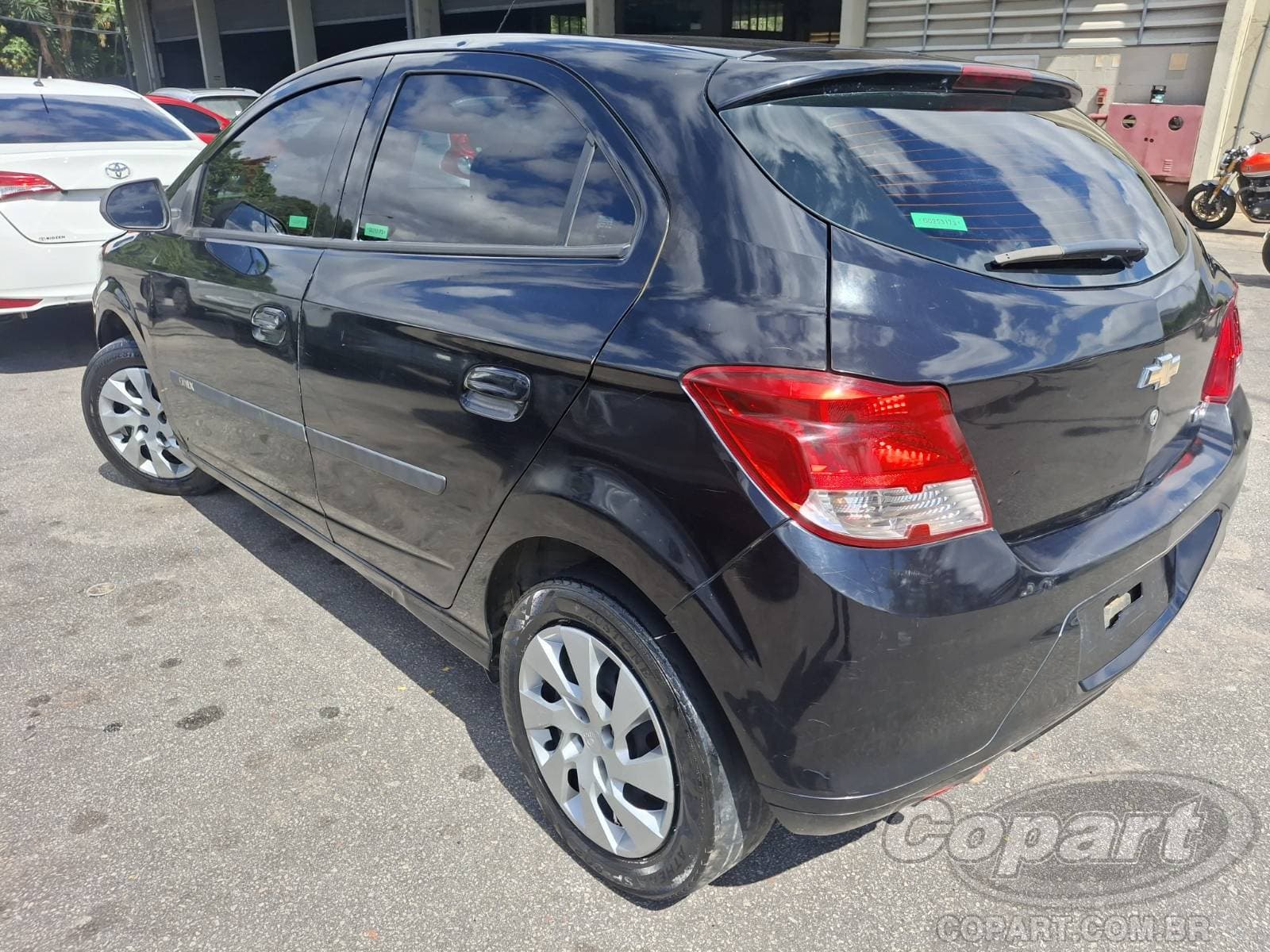 Chevrolet Onix 2016 — foto 3