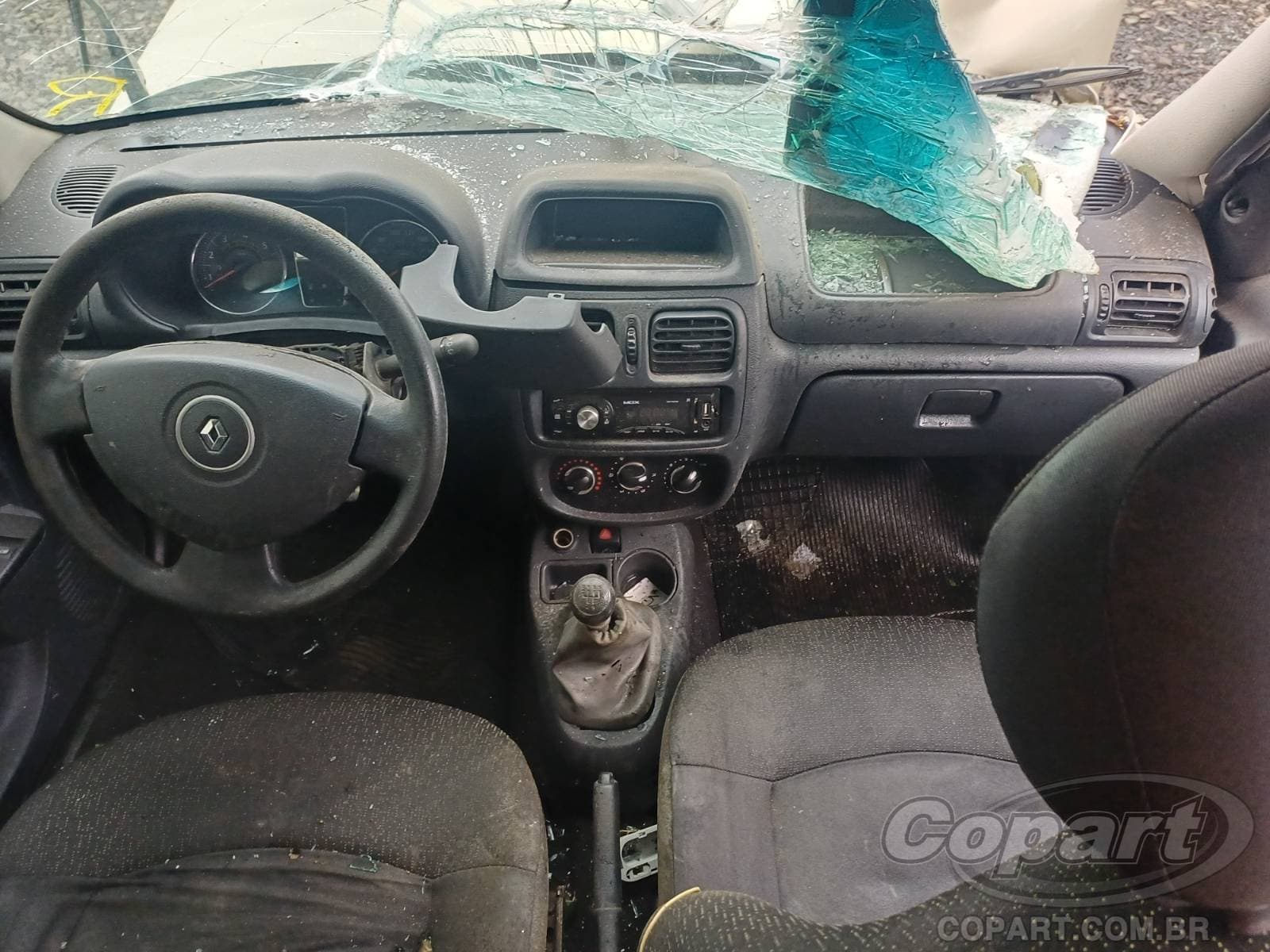 Renault Clio 2013 — foto 9