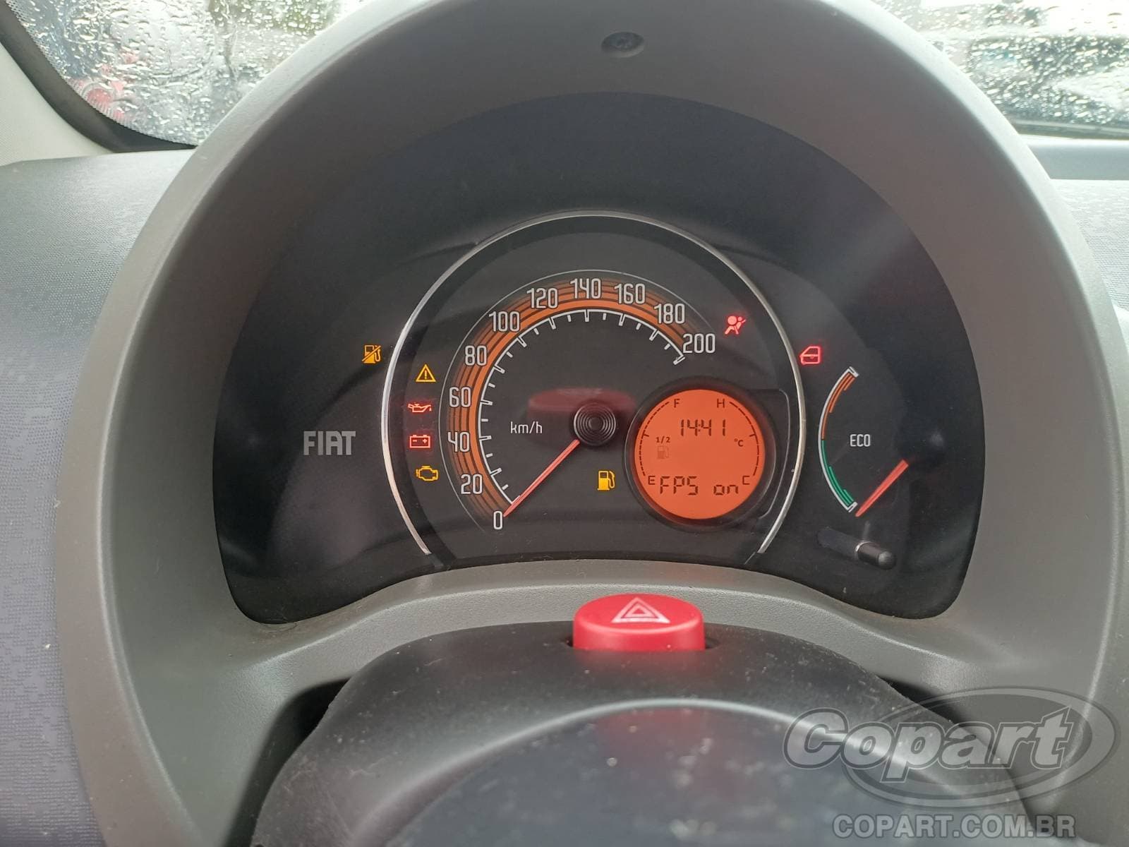 Fiat UNO 2015 — foto 8